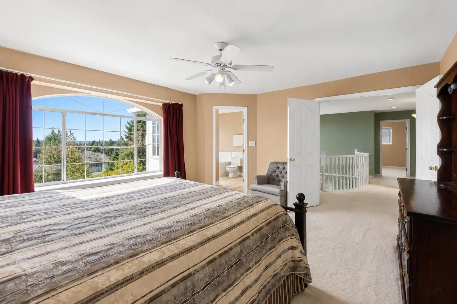 2607 Panorama Drive