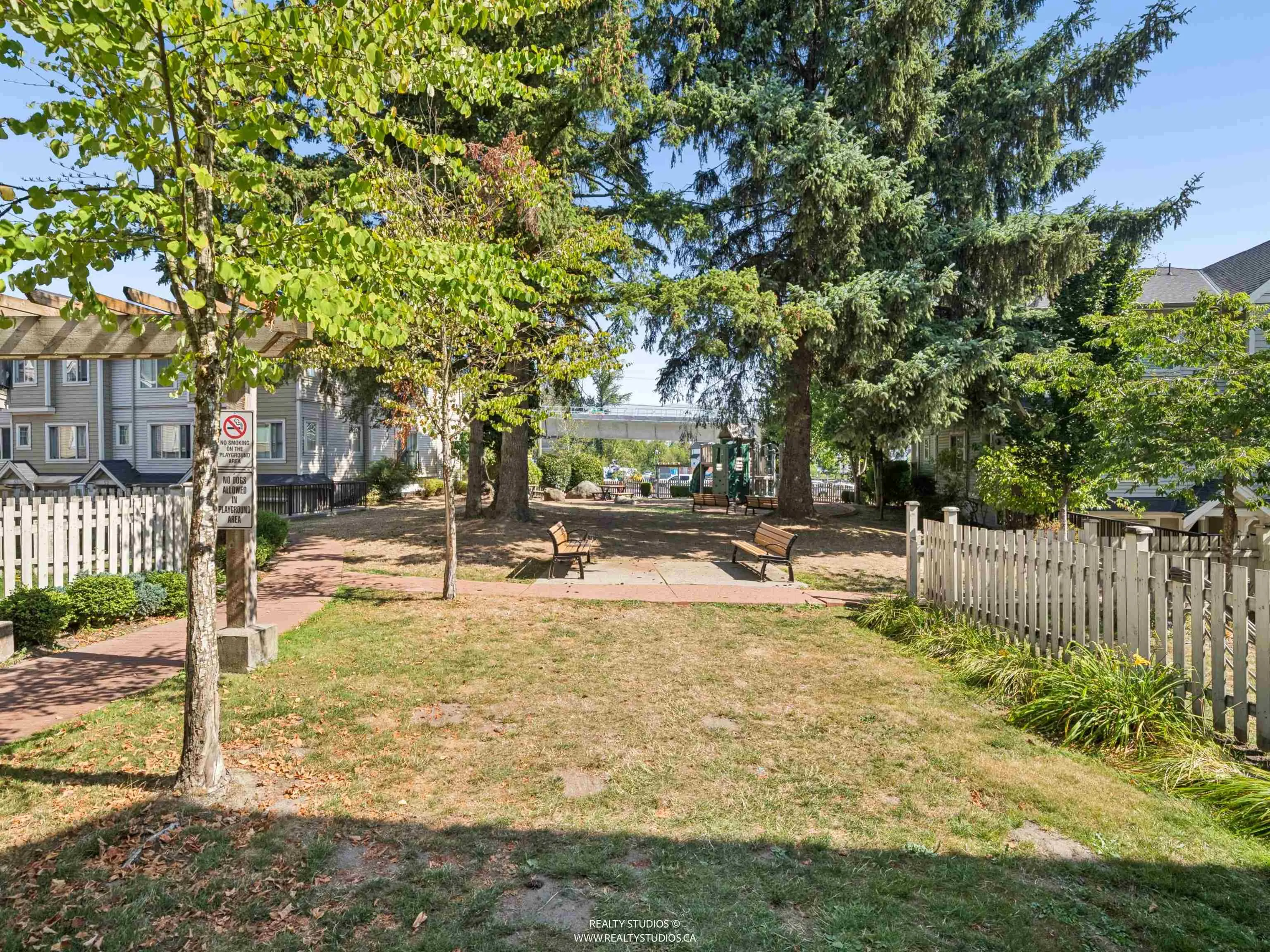 19097 64 Avenue #76