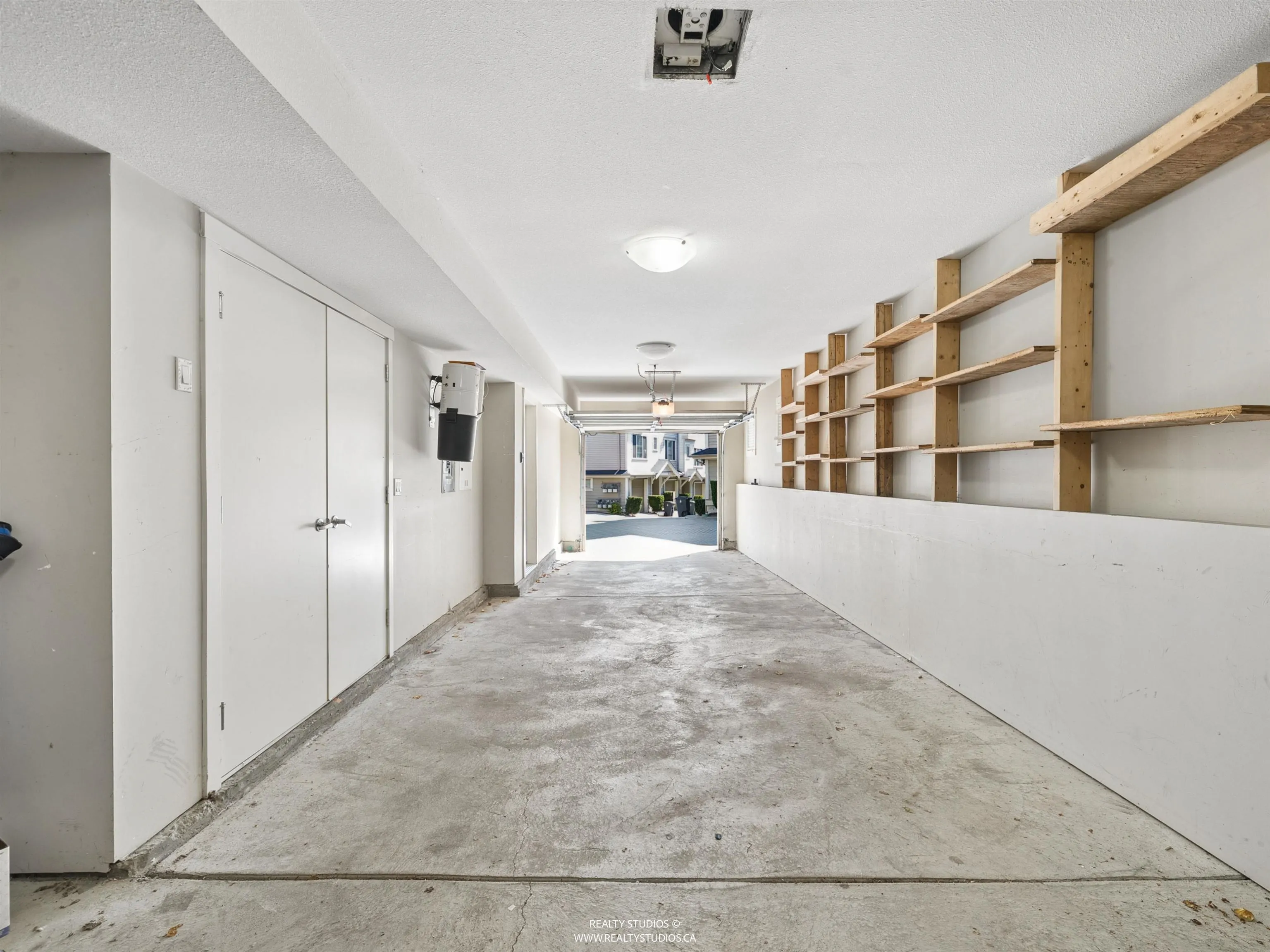 19097 64 Avenue #76