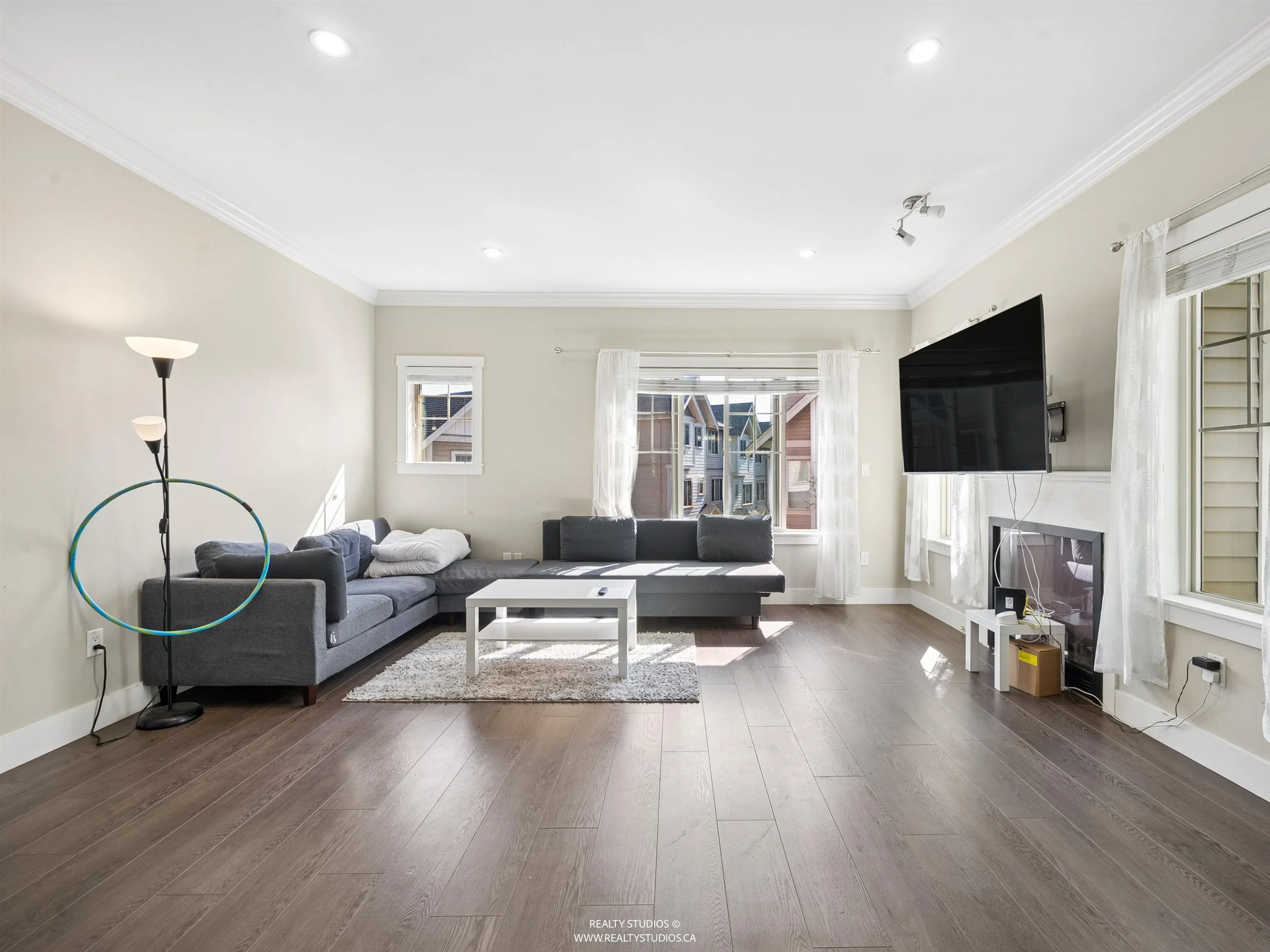 19097 64 Avenue #76