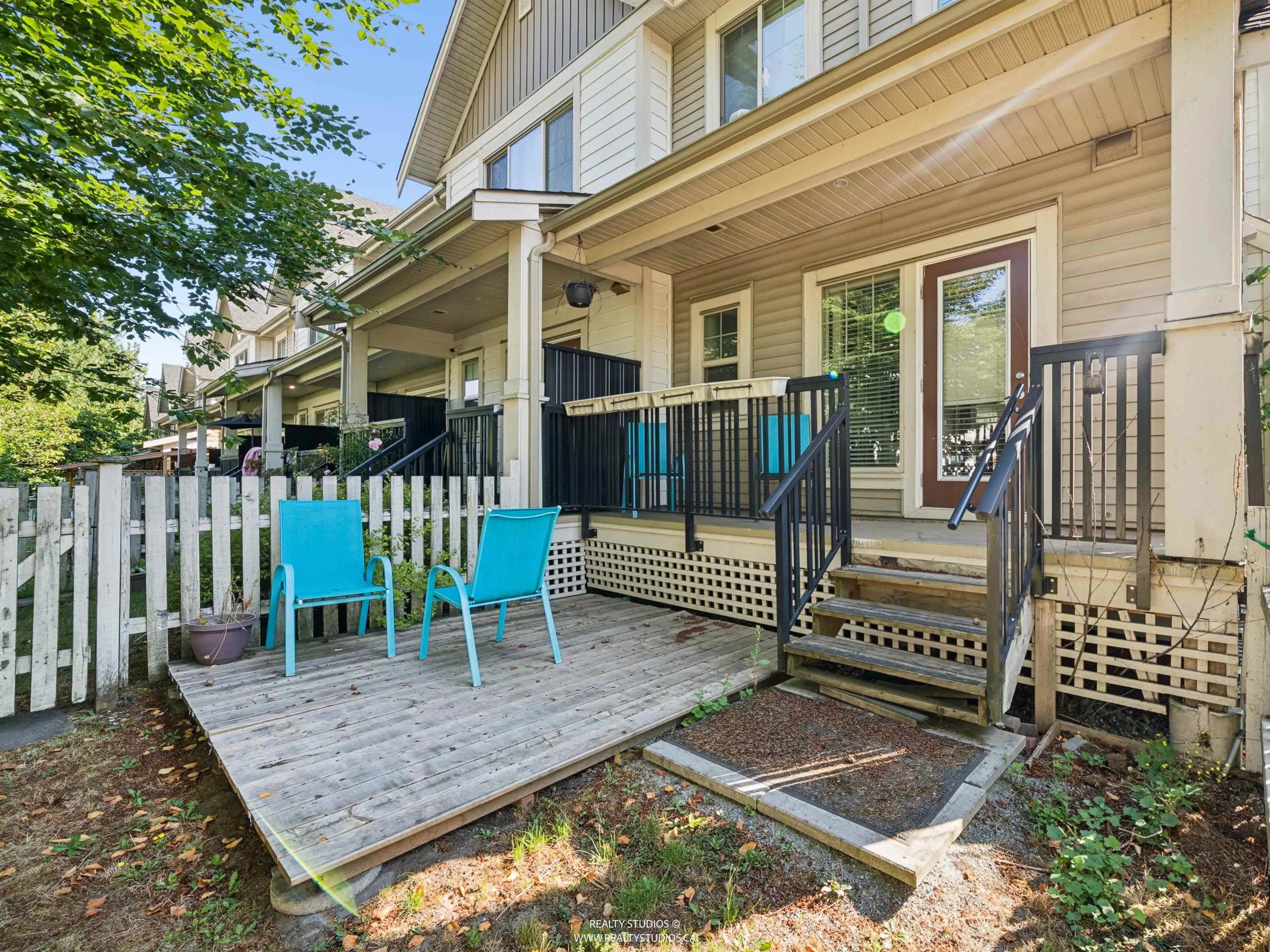 19097 64 Avenue #76