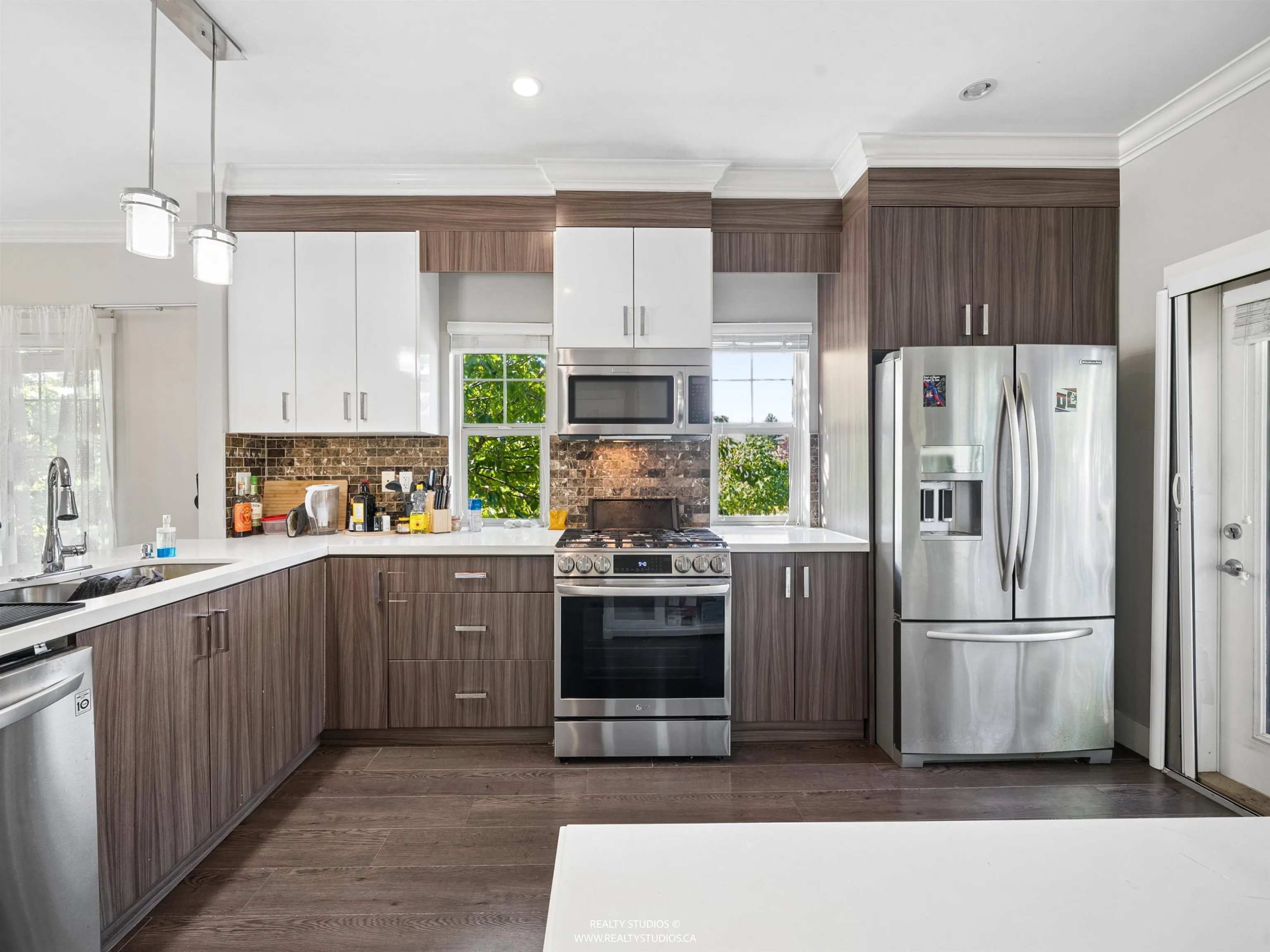 19097 64 Avenue #76