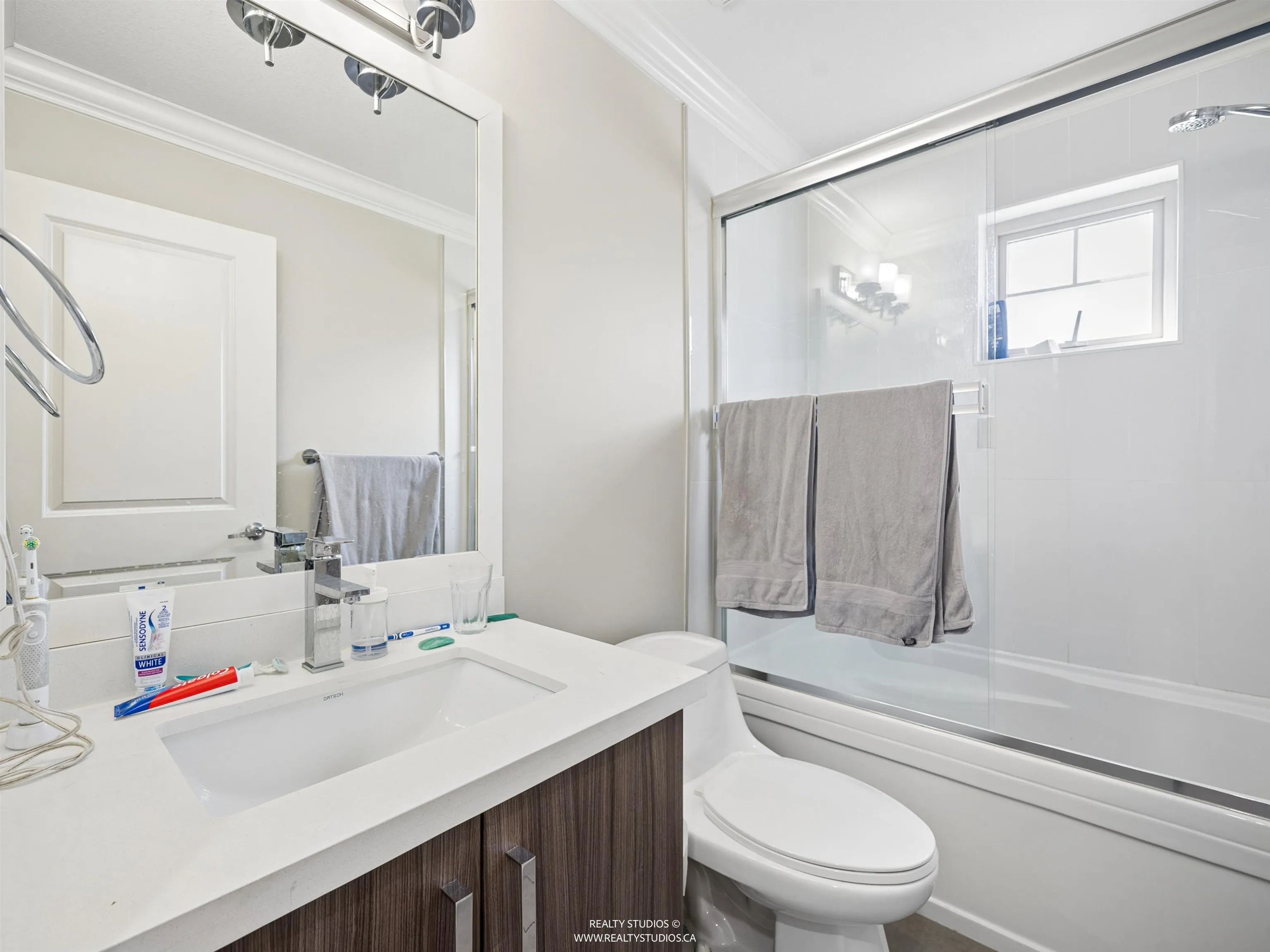 19097 64 Avenue #76