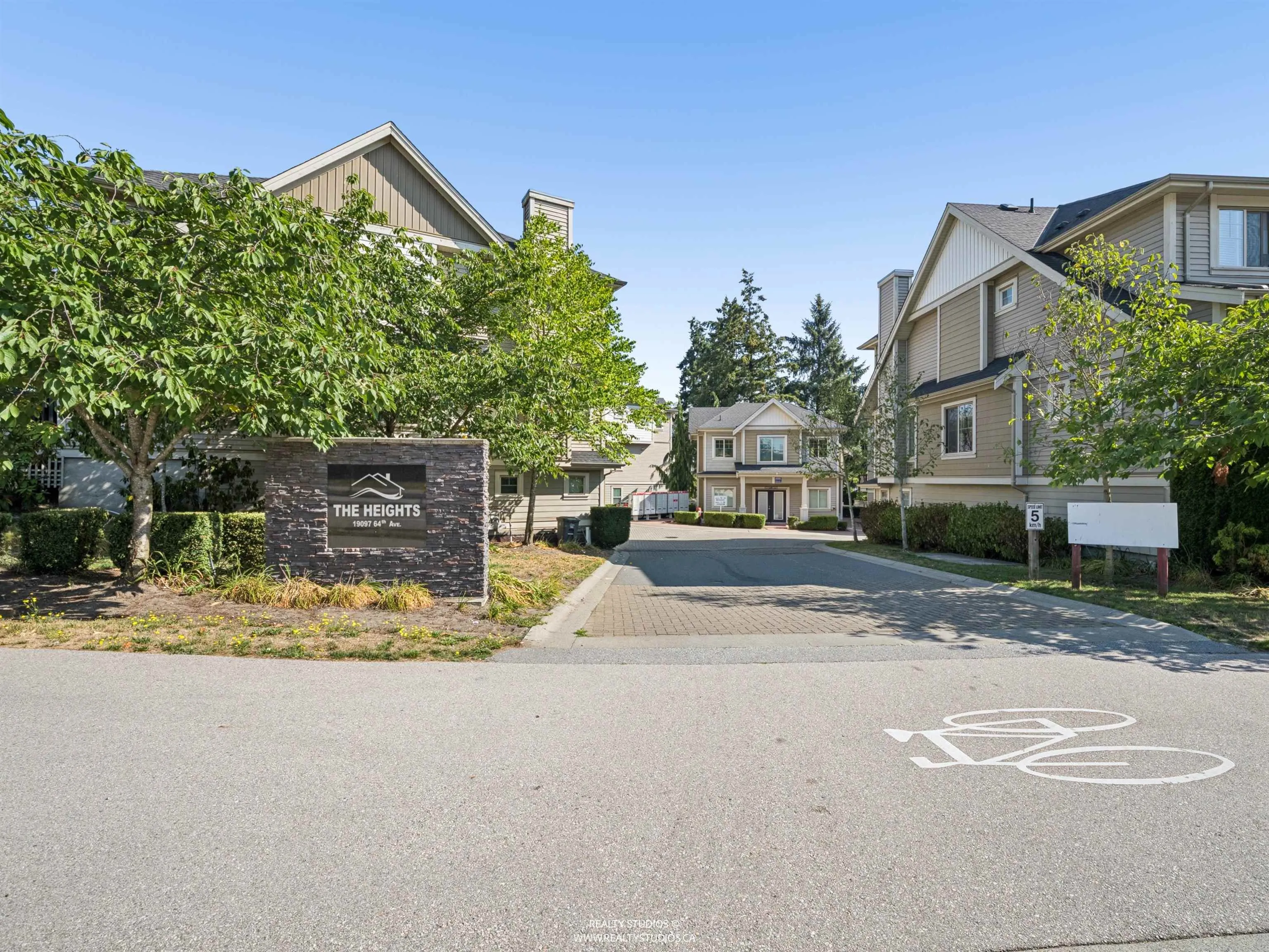19097 64 Avenue #76