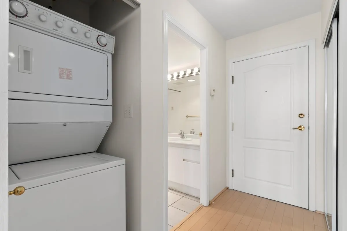 888 Pacific Street #1007