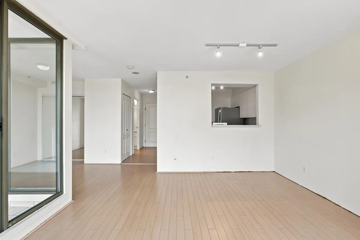 888 Pacific Street #1007