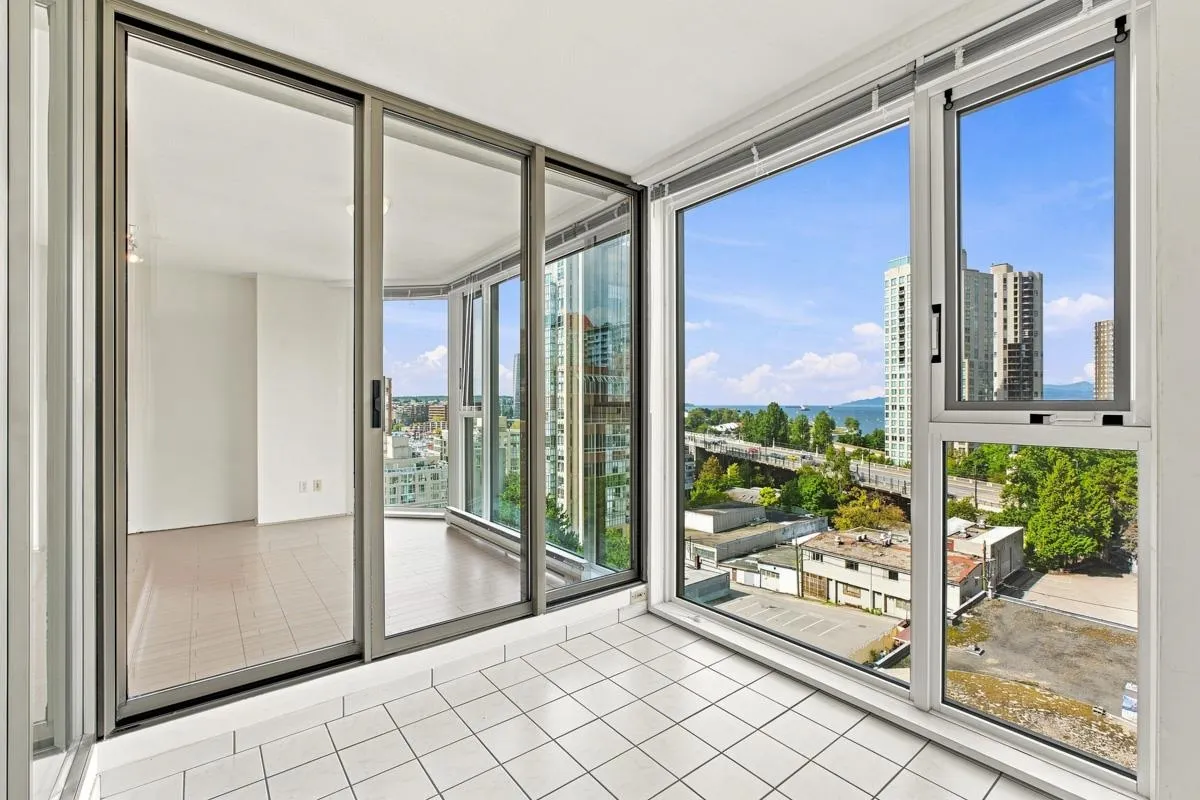 888 Pacific Street #1007