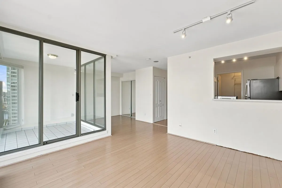 888 Pacific Street #1007