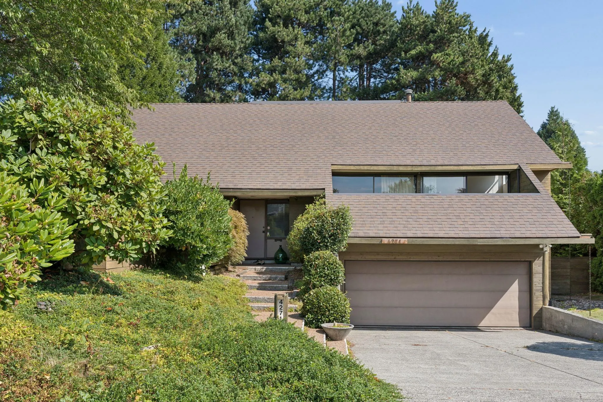 4271 Staulo Crescent