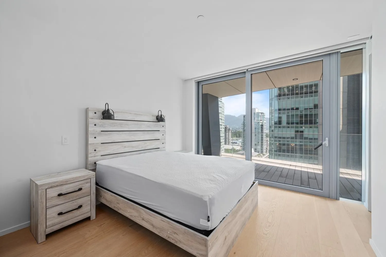 1568 Alberni Street #140X