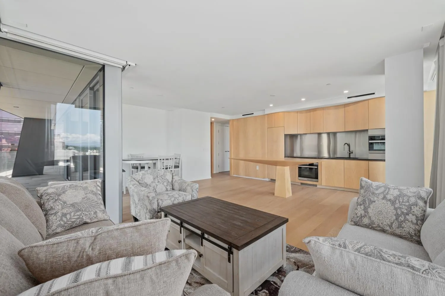 1568 Alberni Street #140X