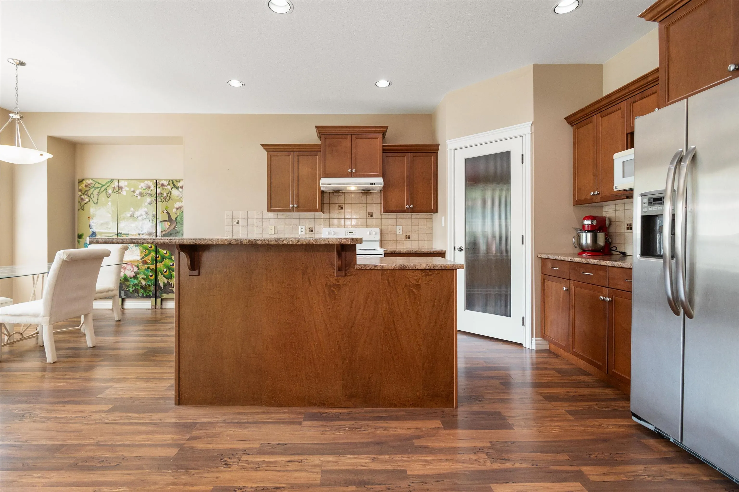 5976 Hunter Creek Crescent