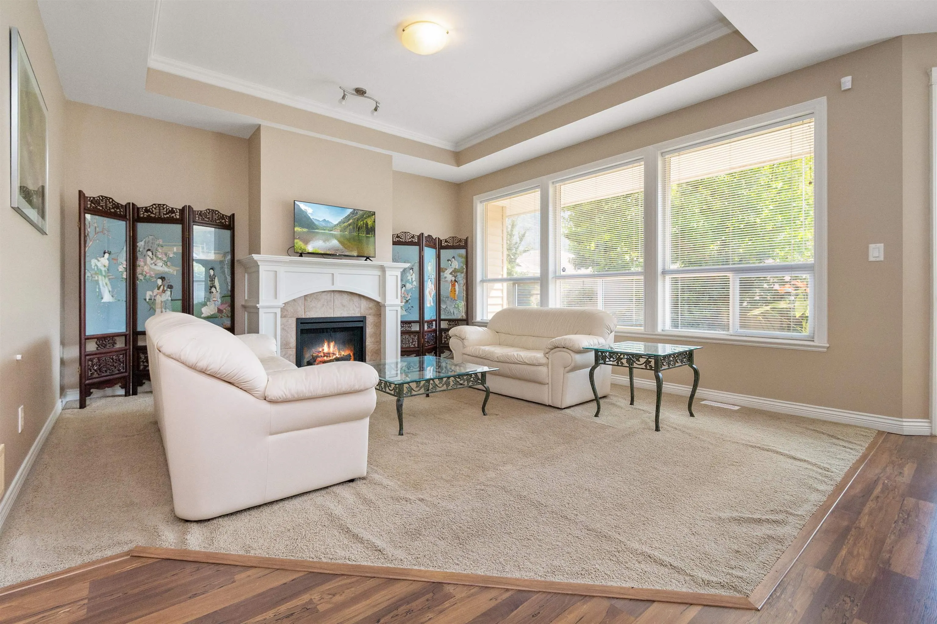 5976 Hunter Creek Crescent