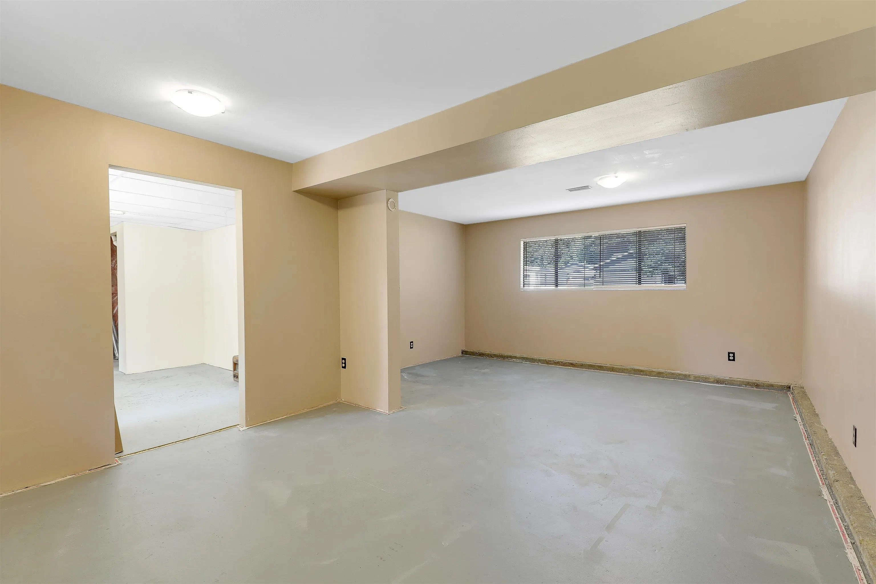 1440 Kamloops Place