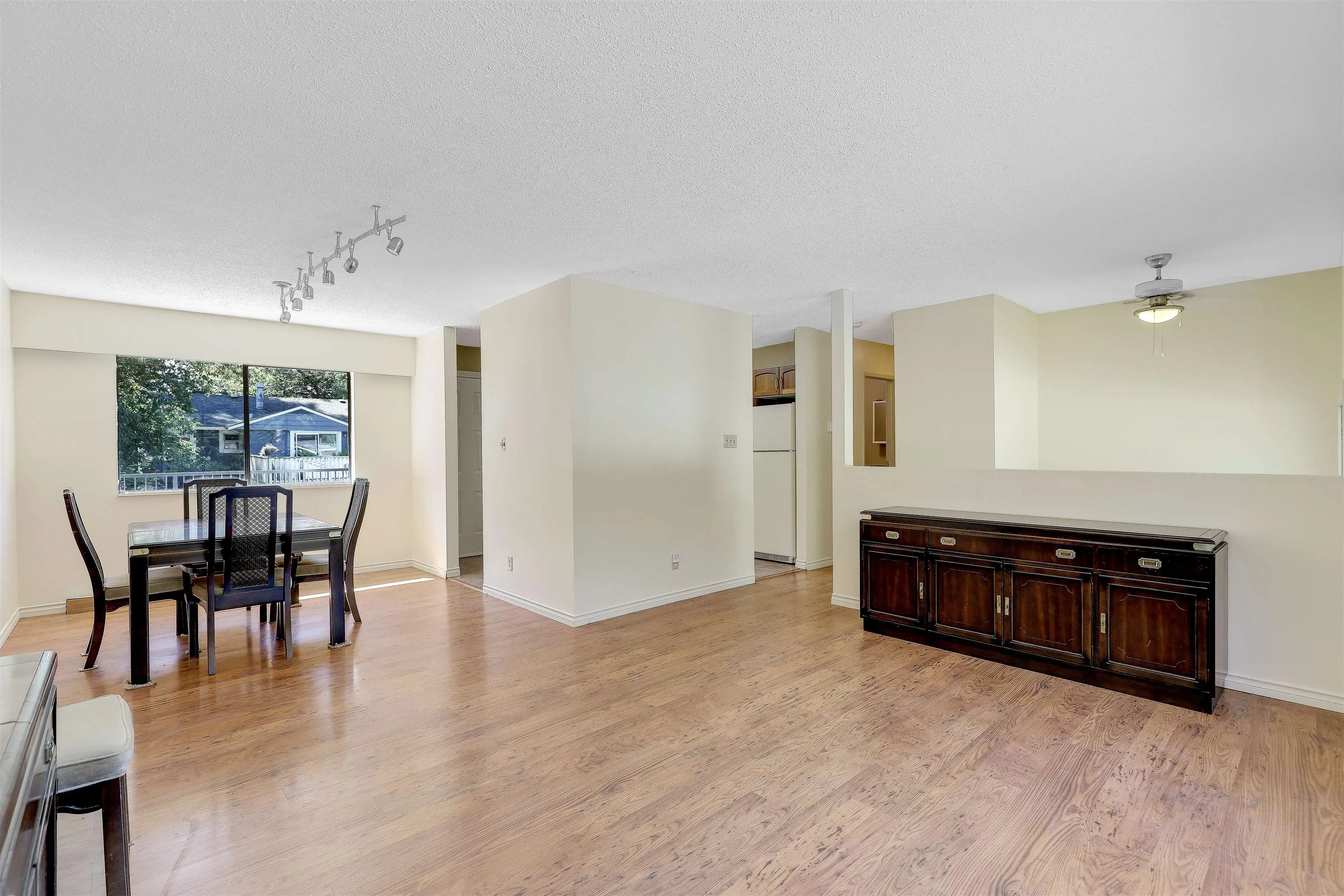 1440 Kamloops Place