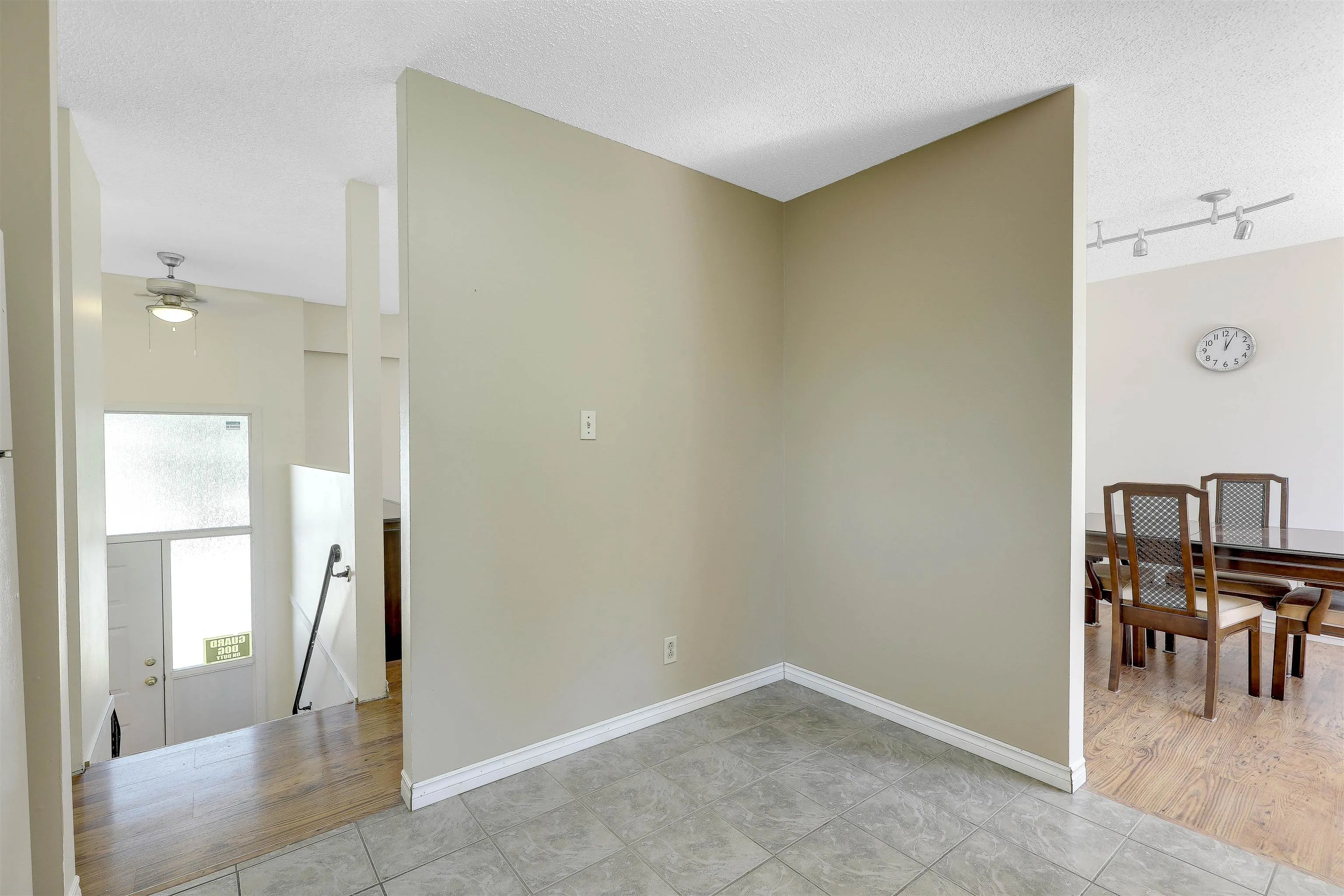 1440 Kamloops Place