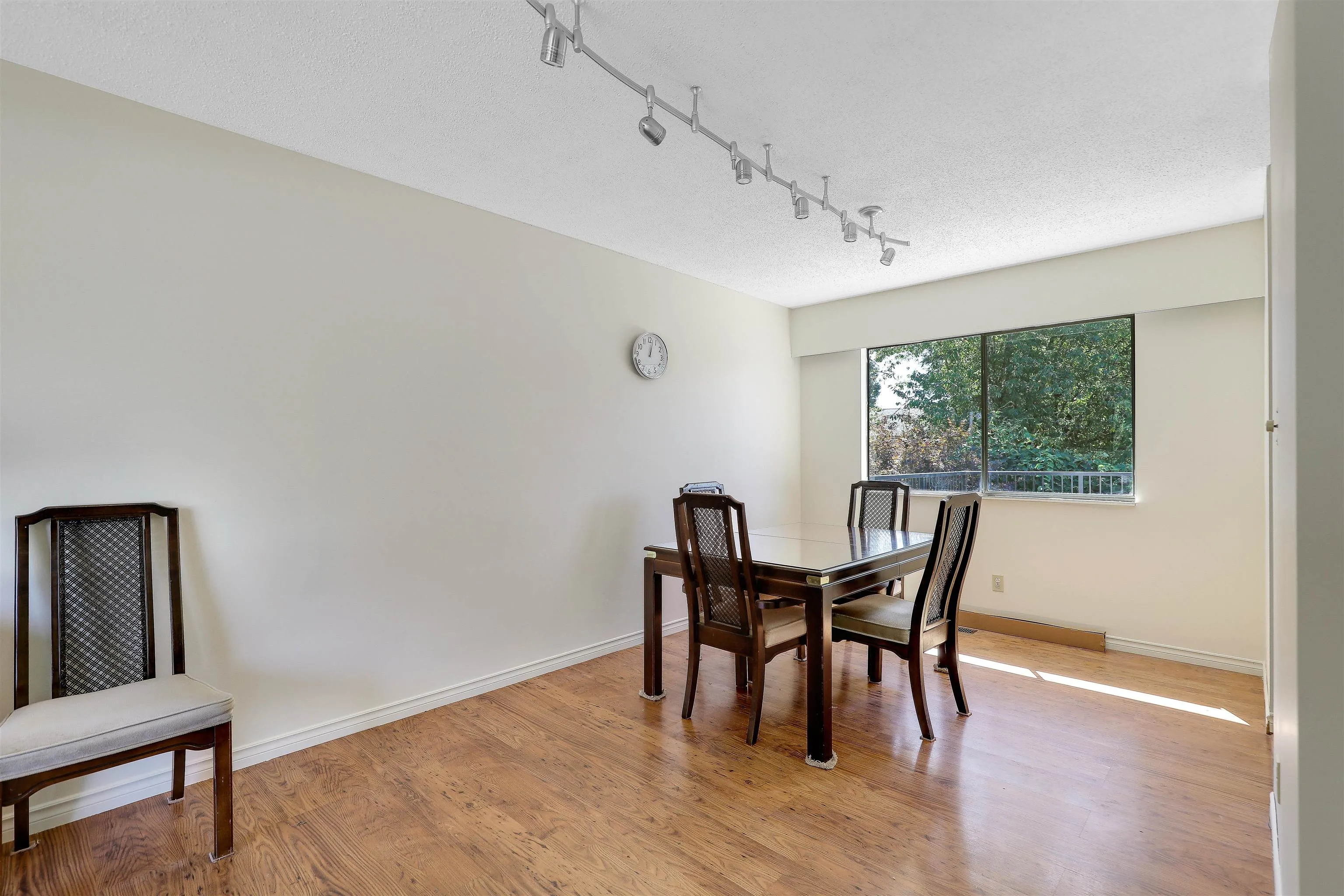 1440 Kamloops Place