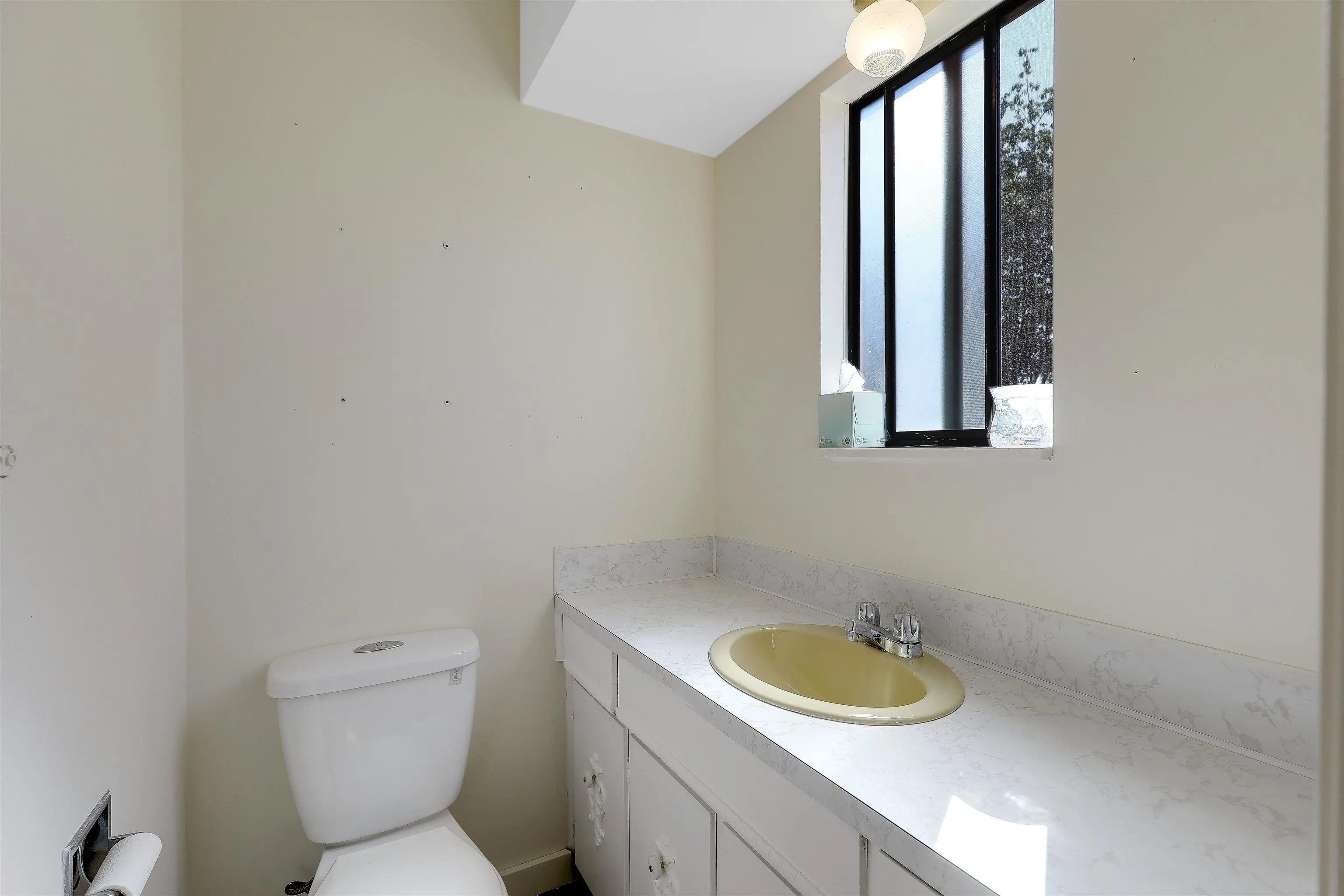 1440 Kamloops Place