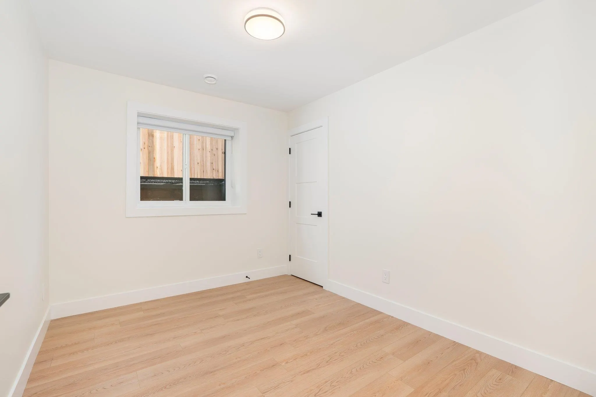 20070 27a Avenue
