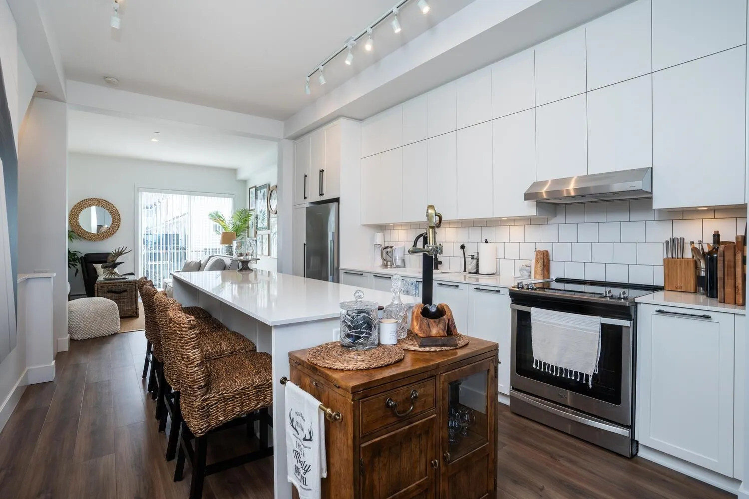 4716 Orca Way #3