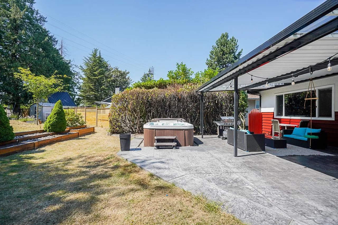 10993 Mcadam Road