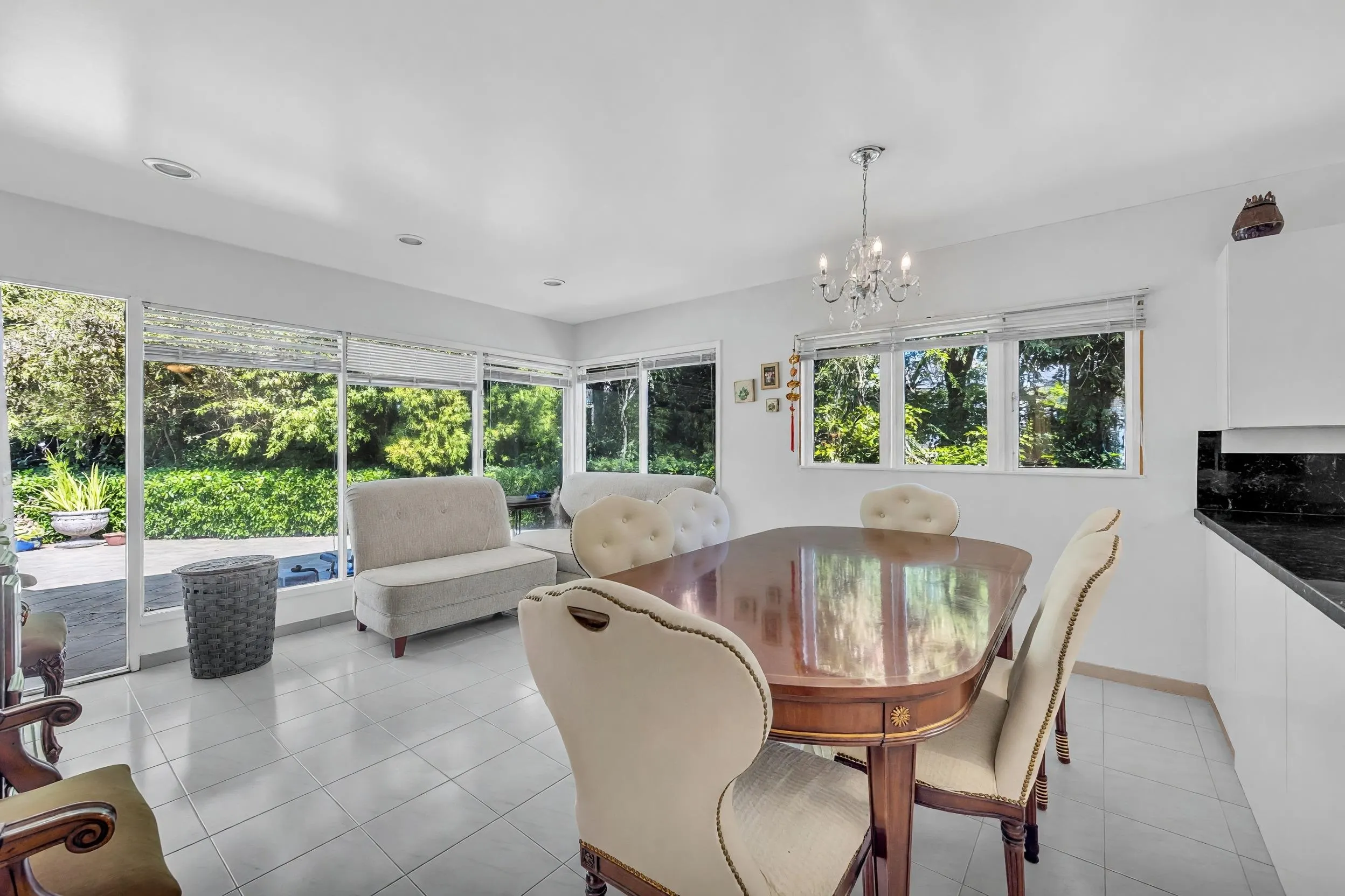 5985 Newton Wynd