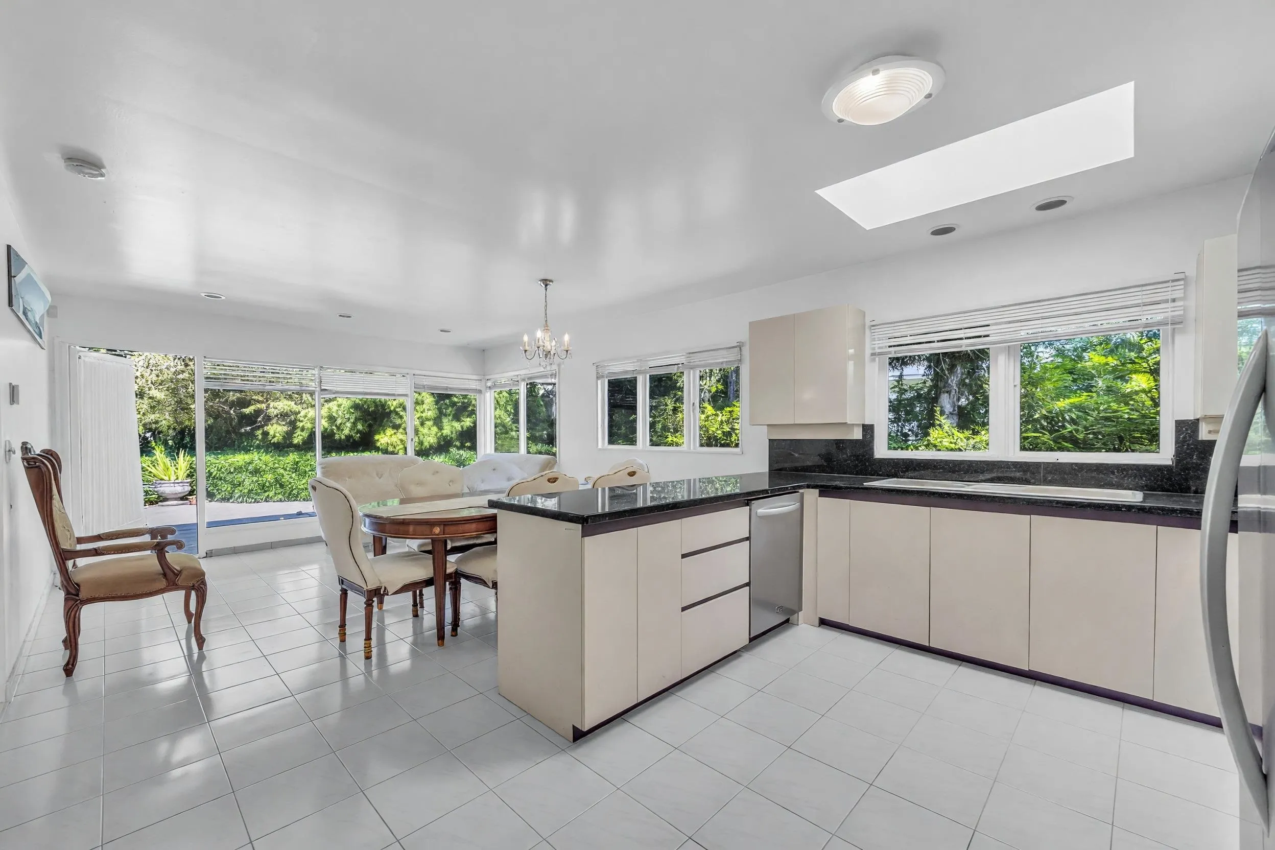 5985 Newton Wynd