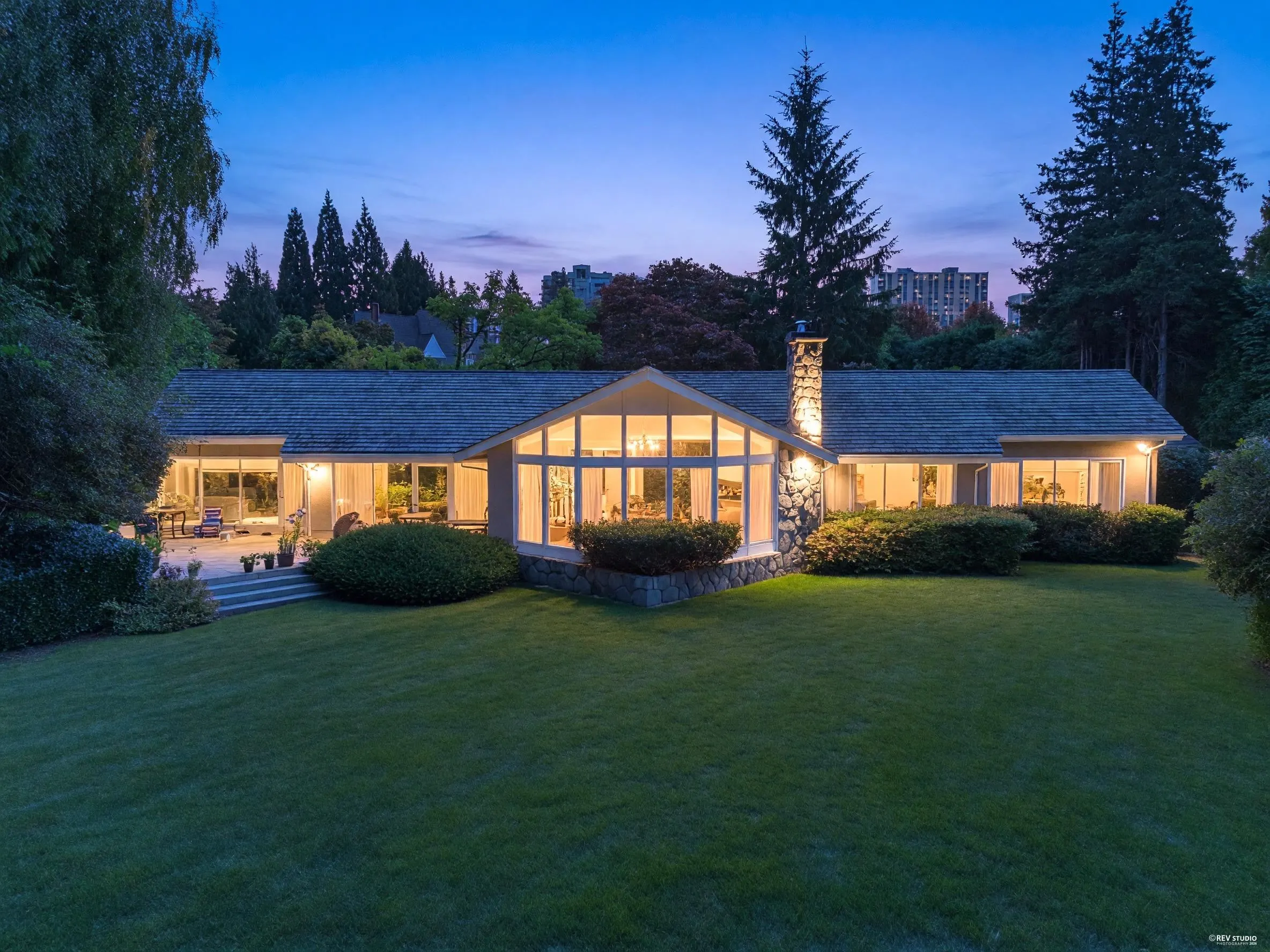 5985 Newton Wynd
