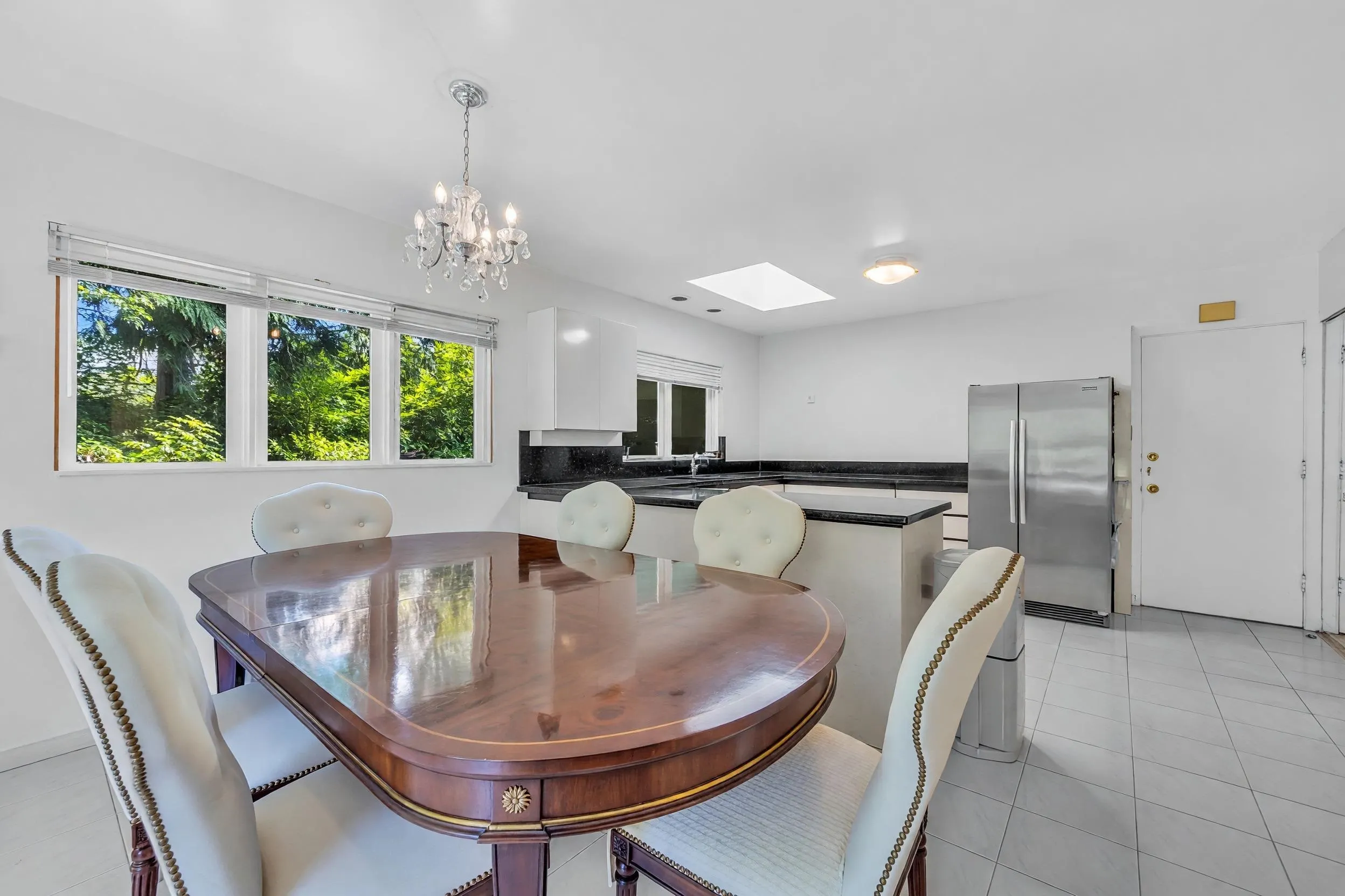 5985 Newton Wynd