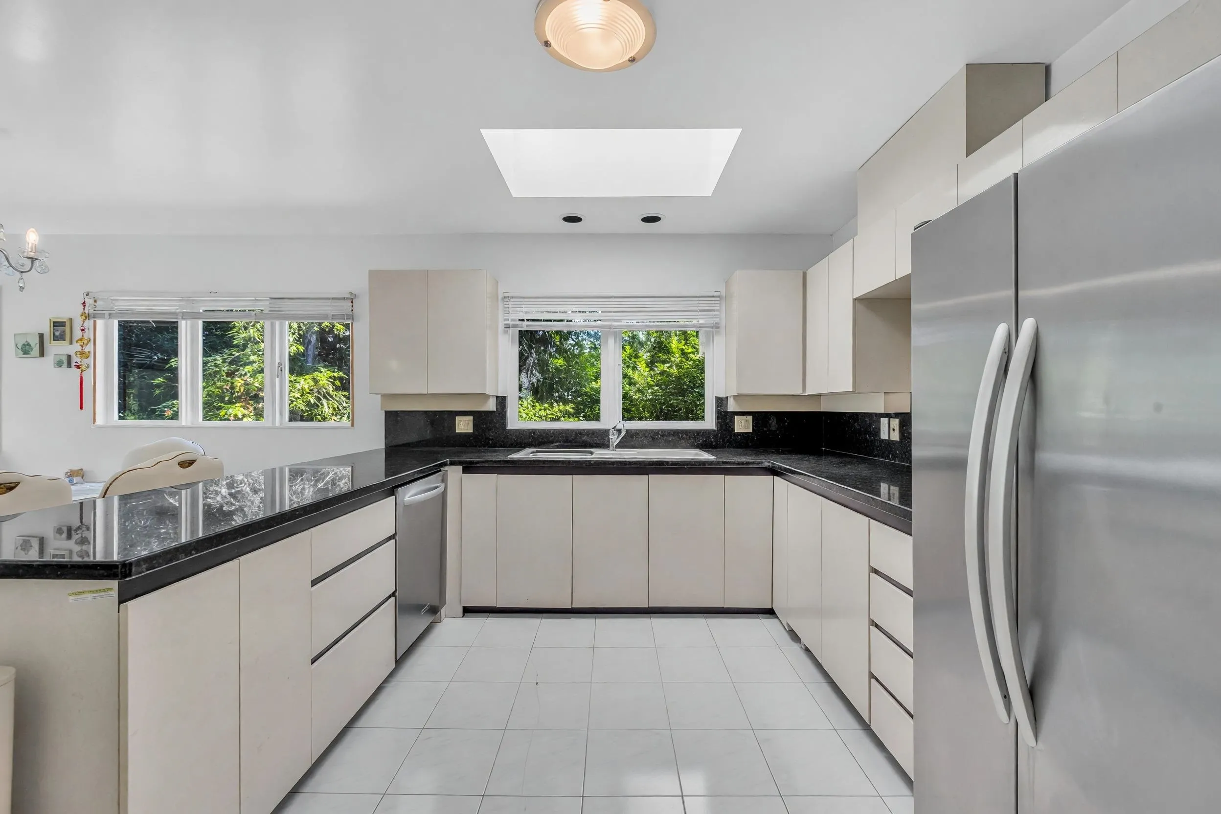 5985 Newton Wynd