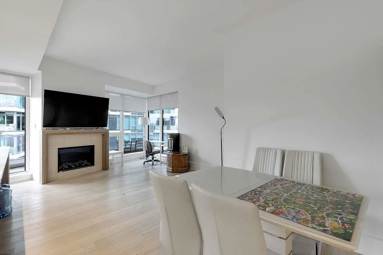 1500 Martin Street #804