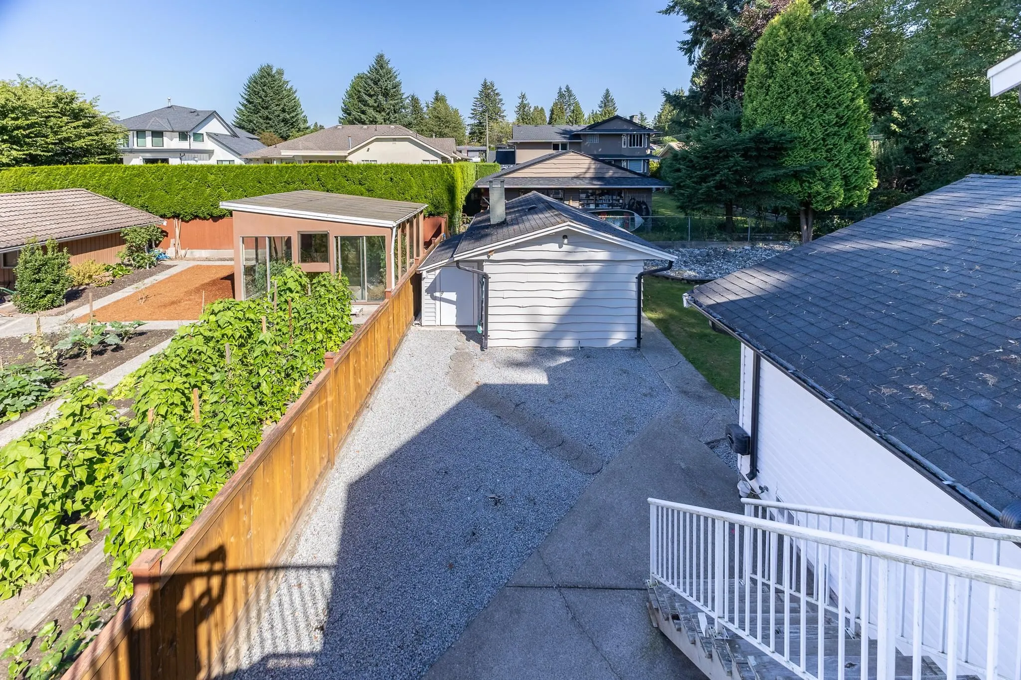 677 Gatensbury Street