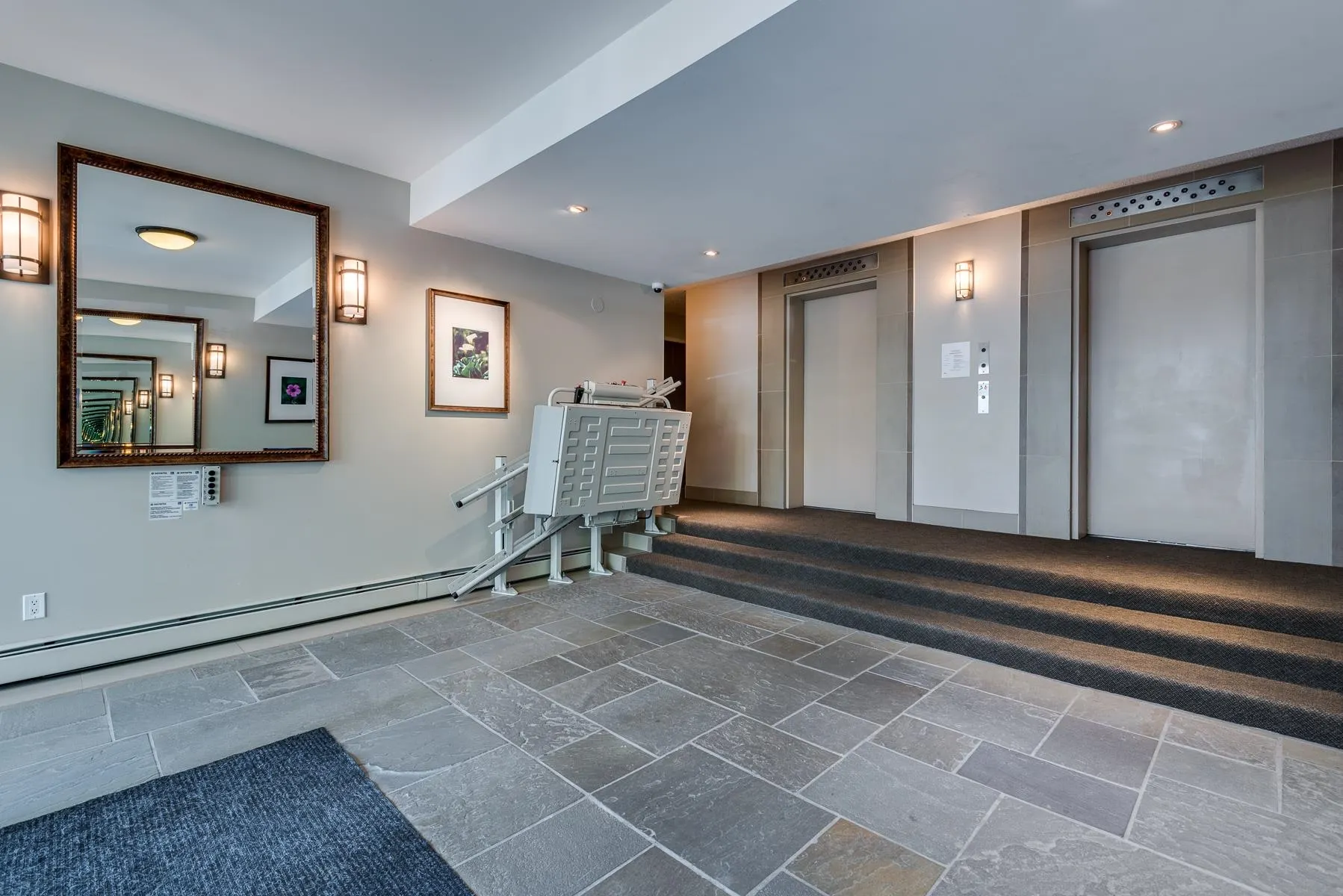 1146 Harwood Street #1401