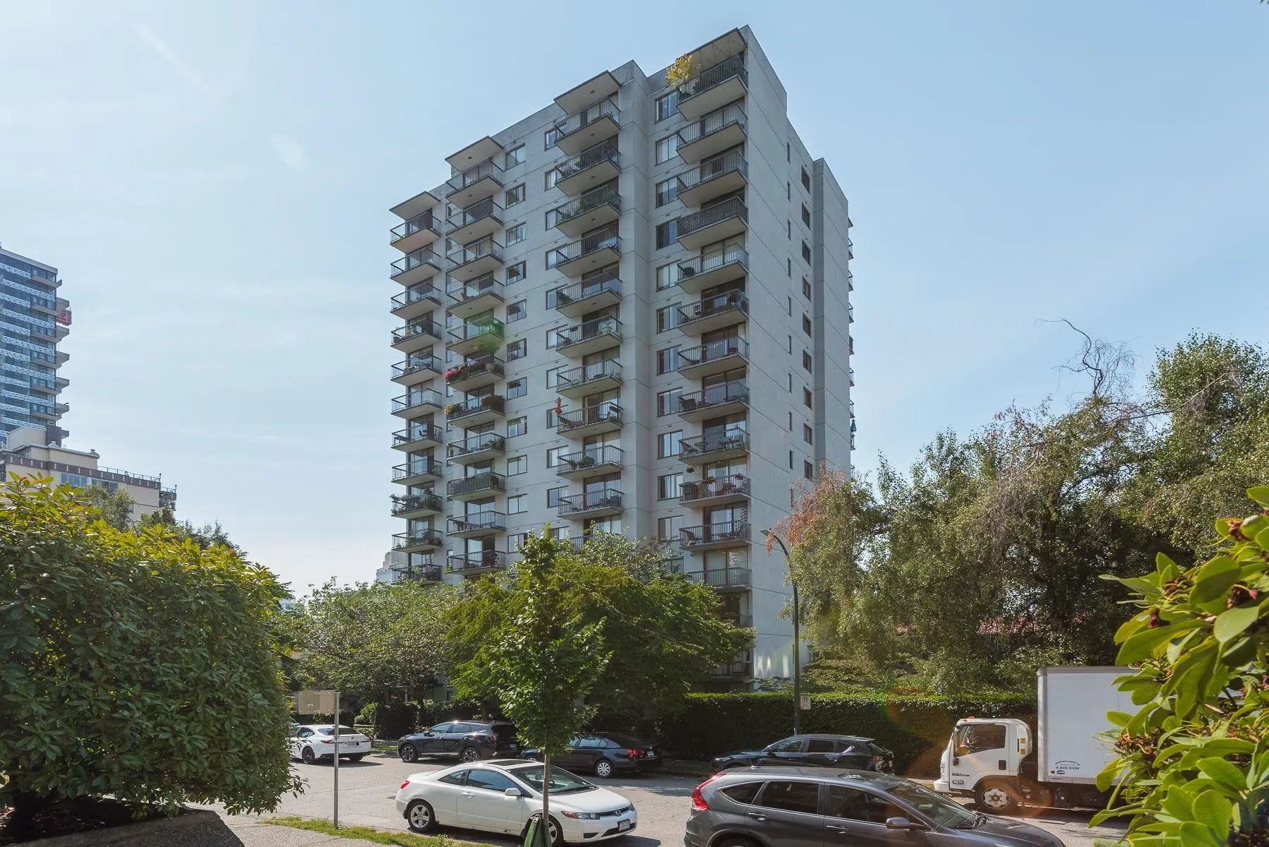 1146 Harwood Street #1401