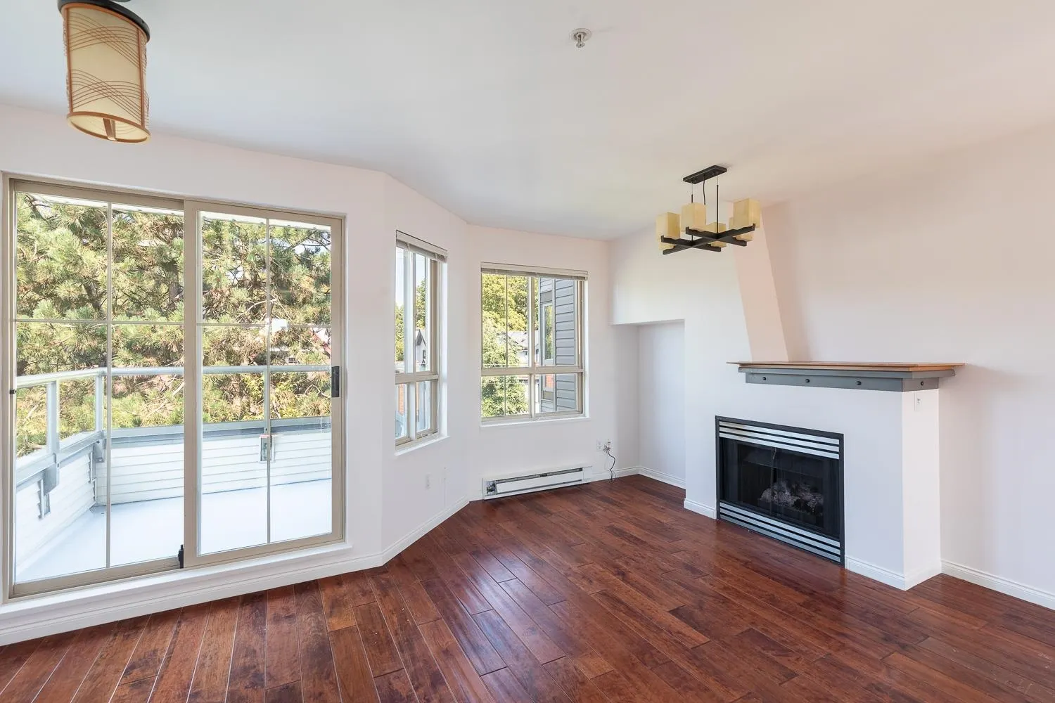 2375 W Broadway #34