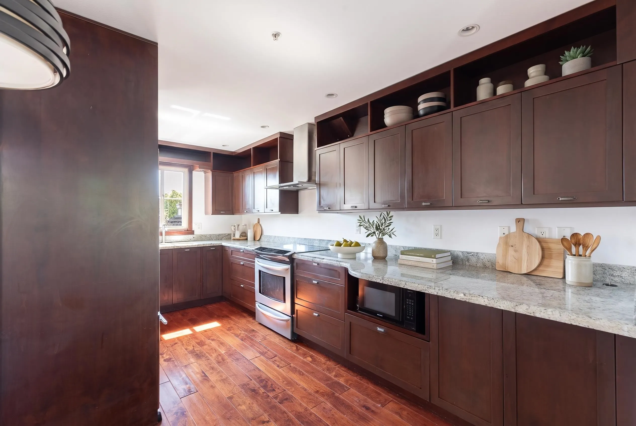 2375 W Broadway #34