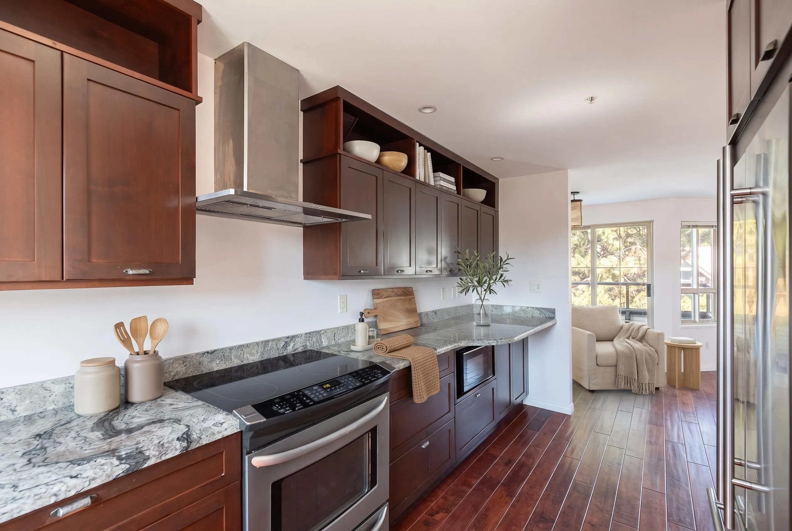 2375 W Broadway #34