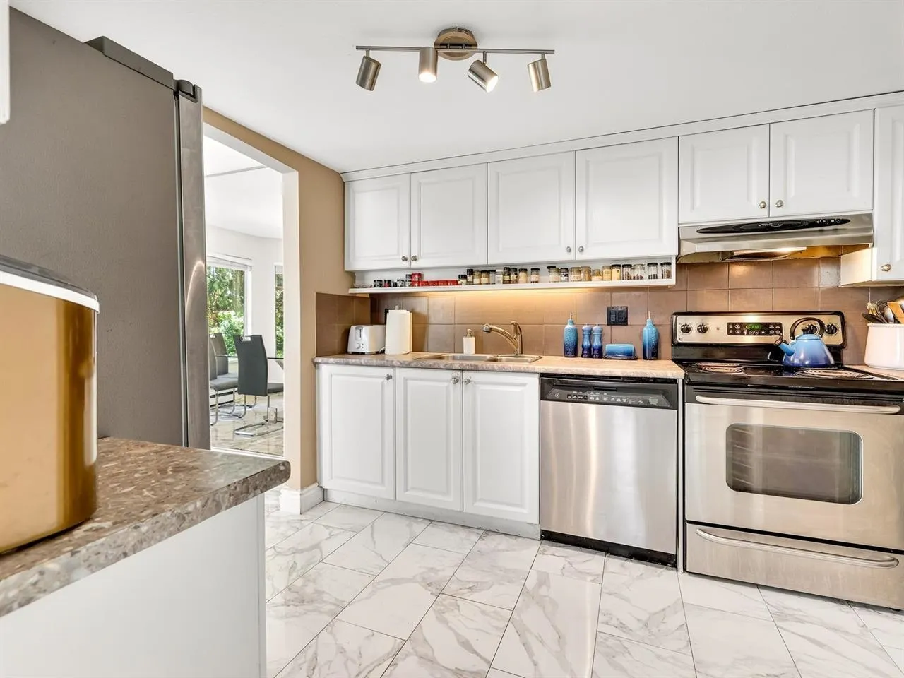 1225 Merklin Street #101