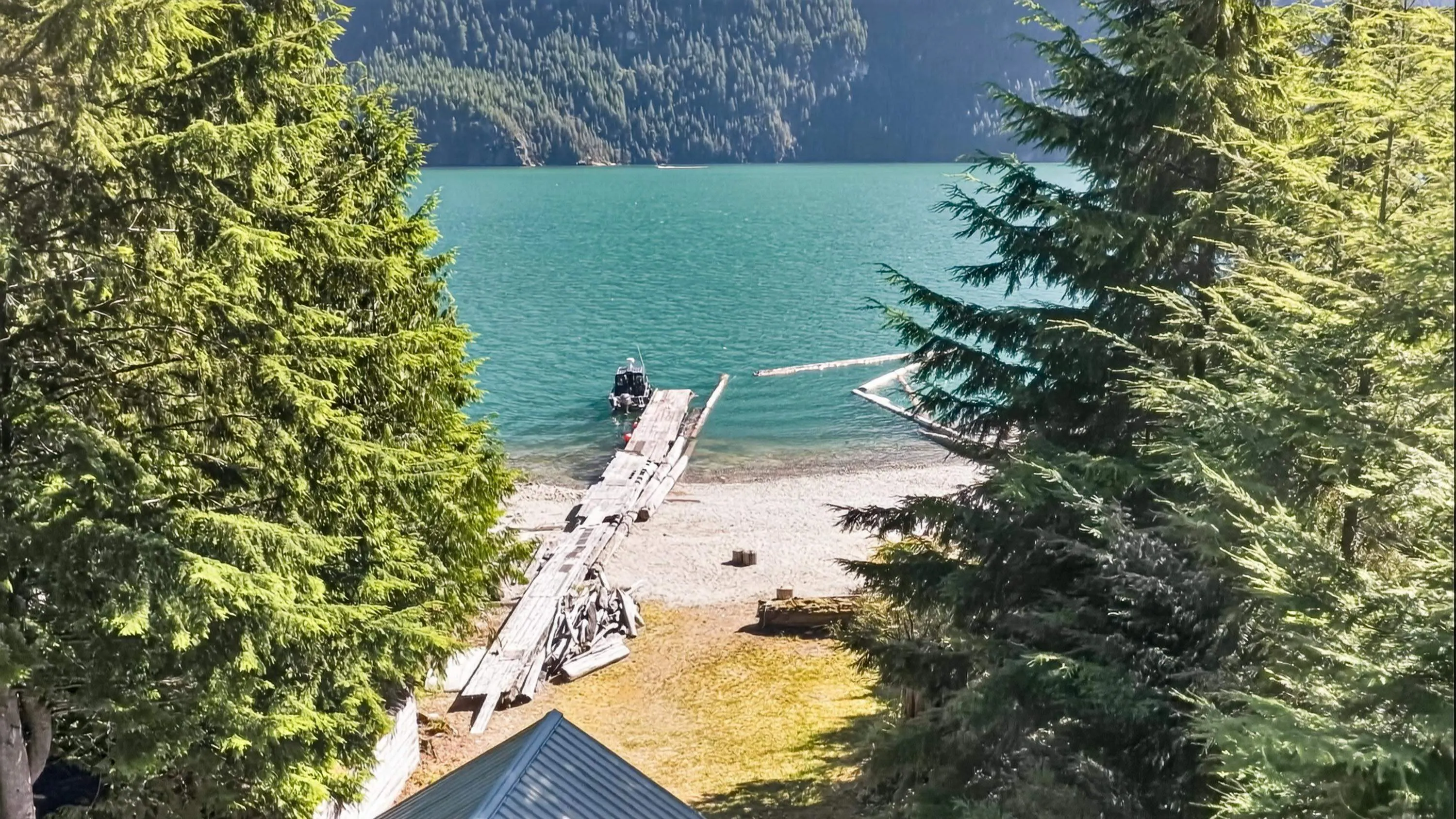 15 Debeck Creek