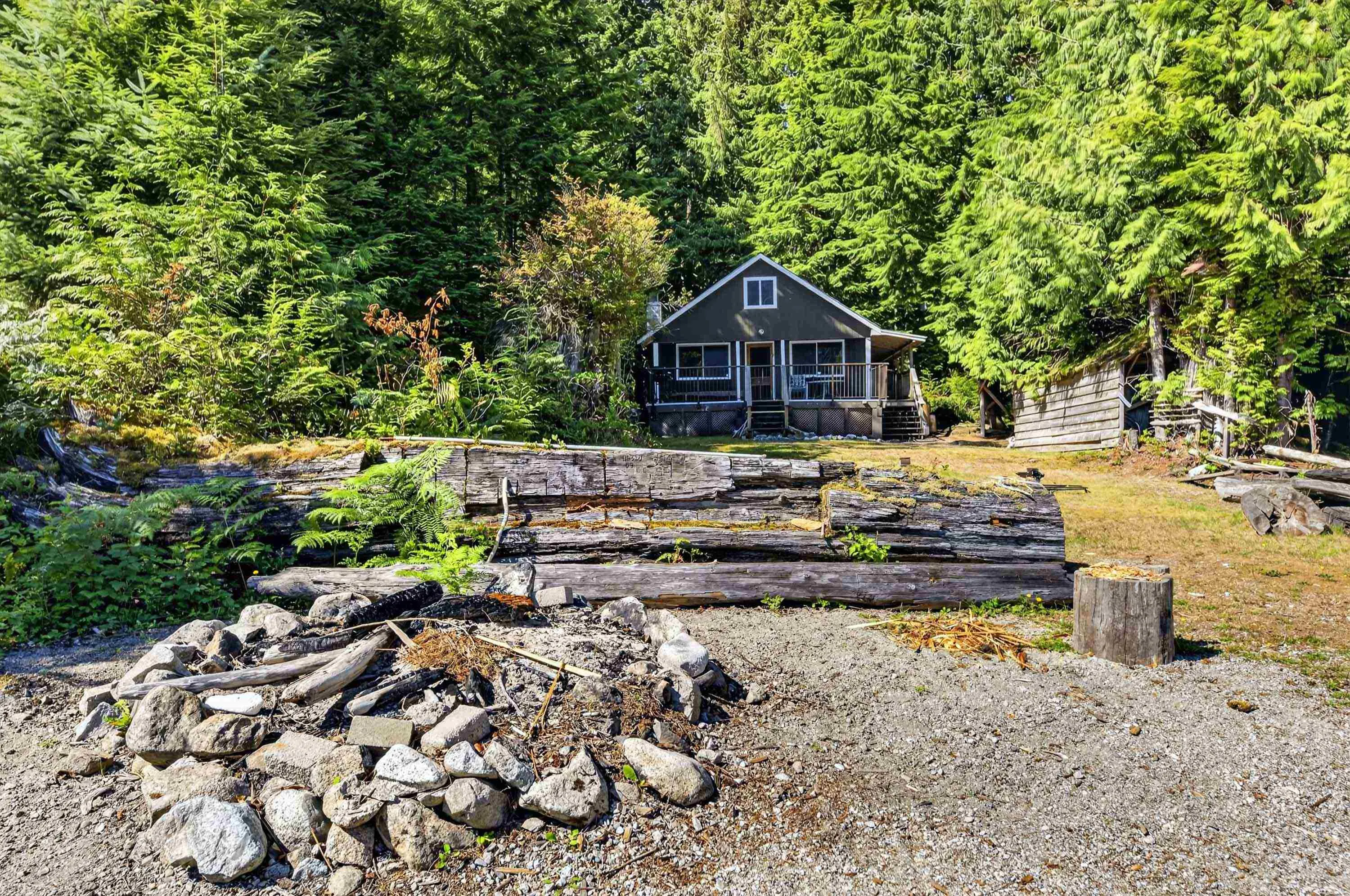 15 Debeck Creek