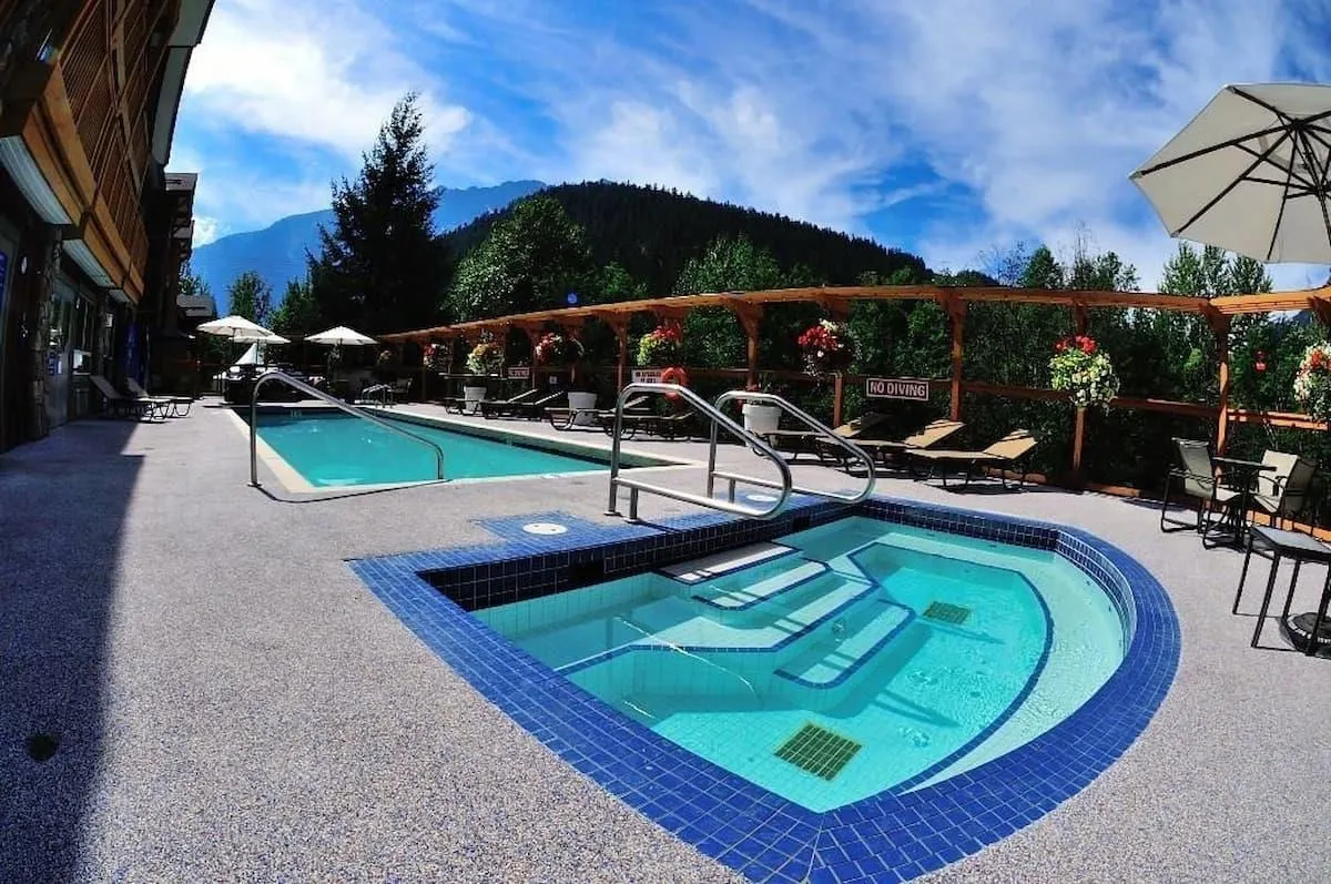 1490 Highway 99 #324