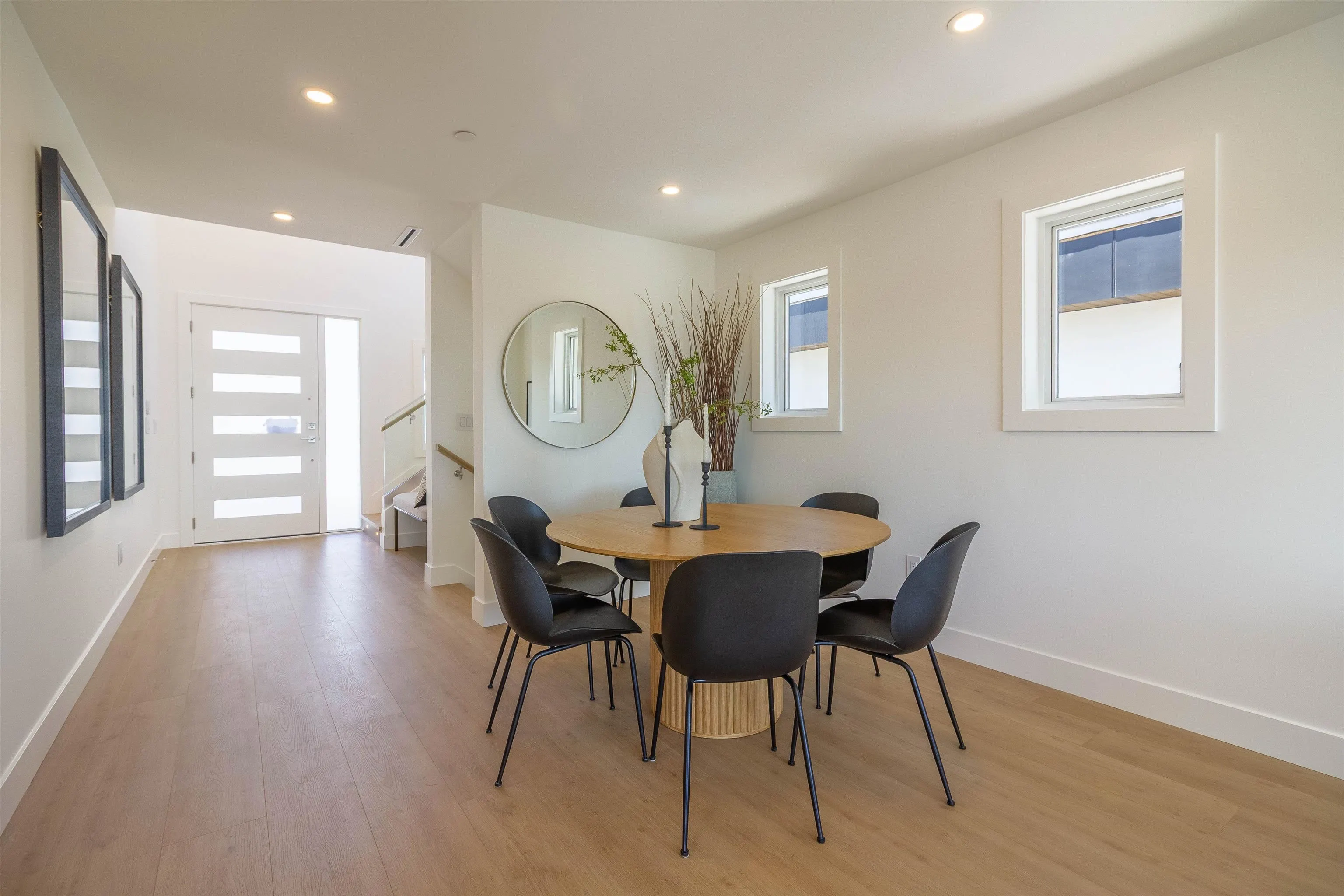 2256 Monashee Court