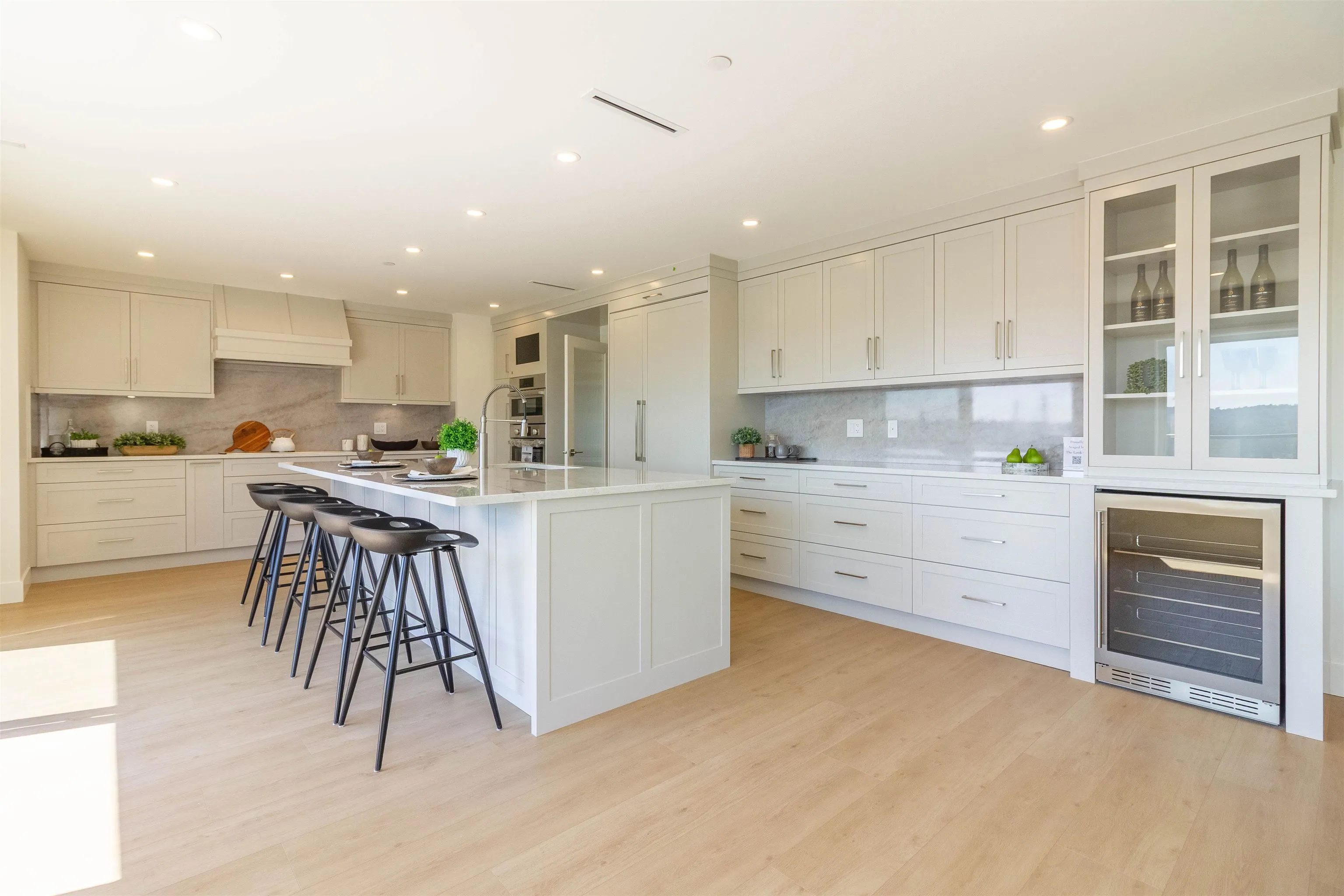2256 Monashee Court
