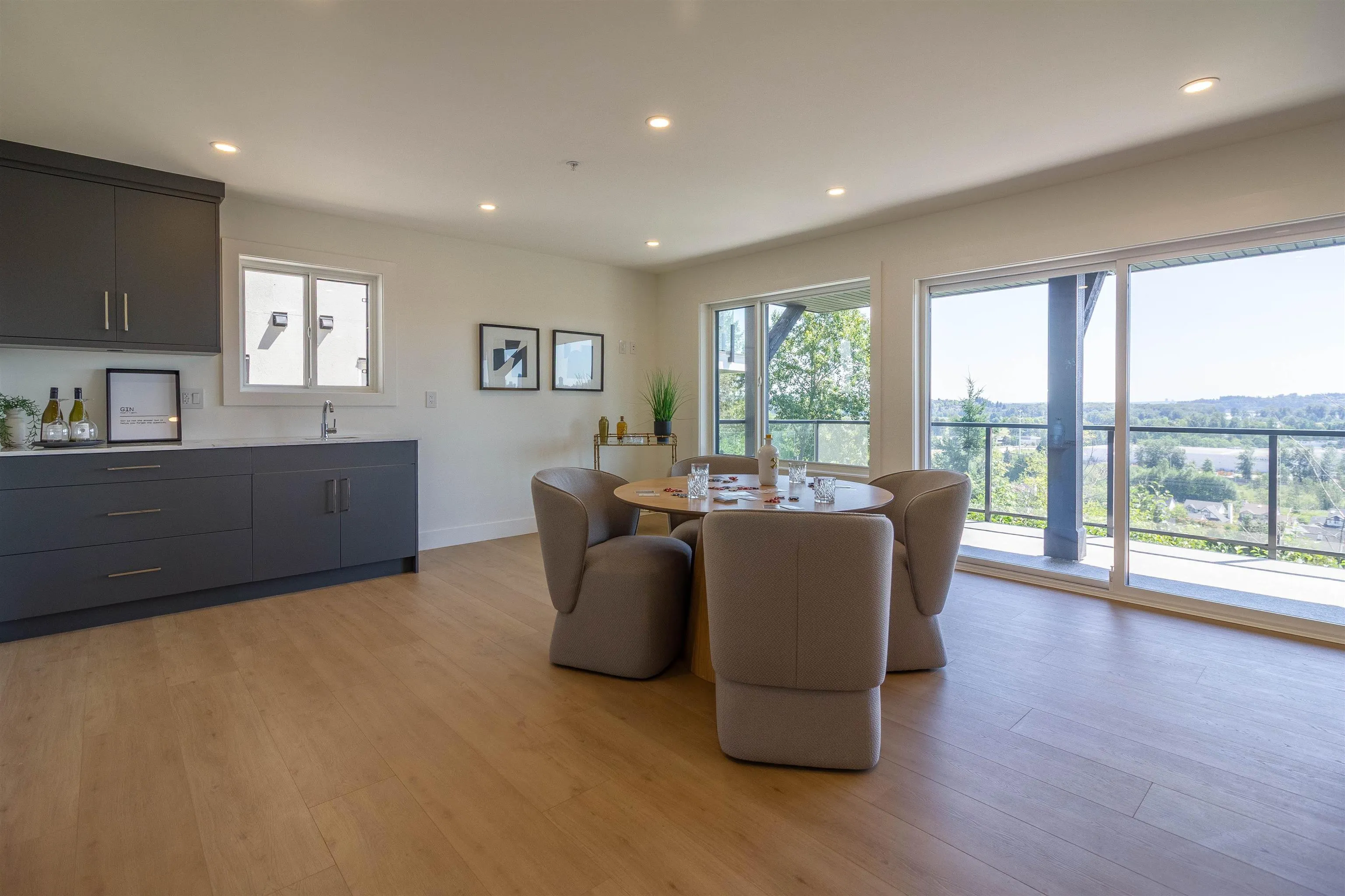 2256 Monashee Court
