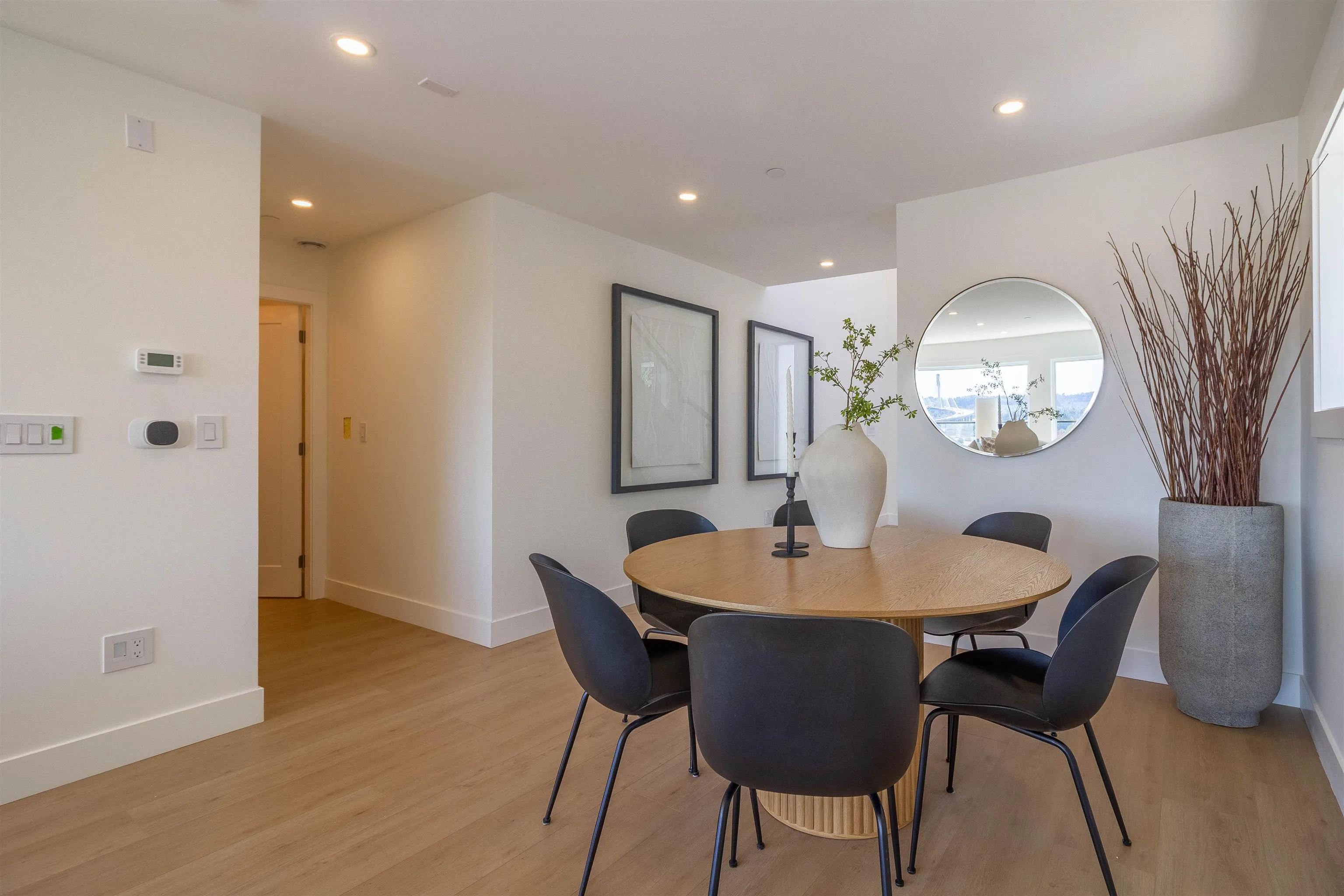 2256 Monashee Court
