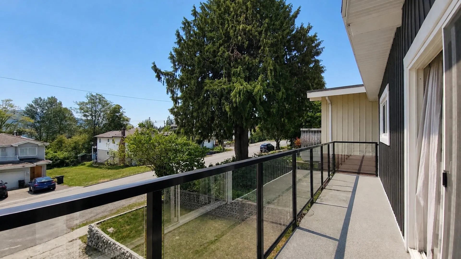 23 N Fell Avenue