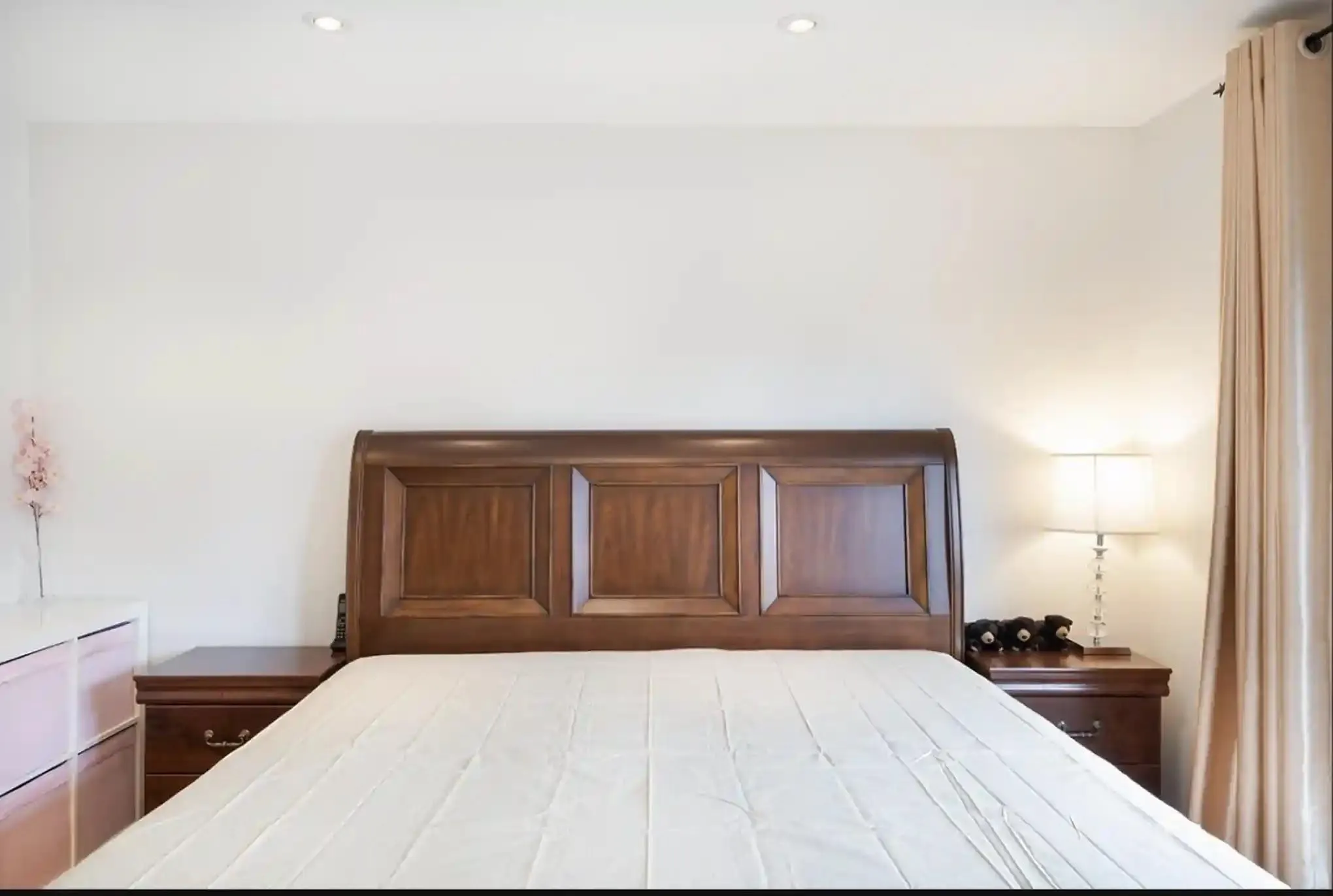 453X 16th Ave W #Ground Floor