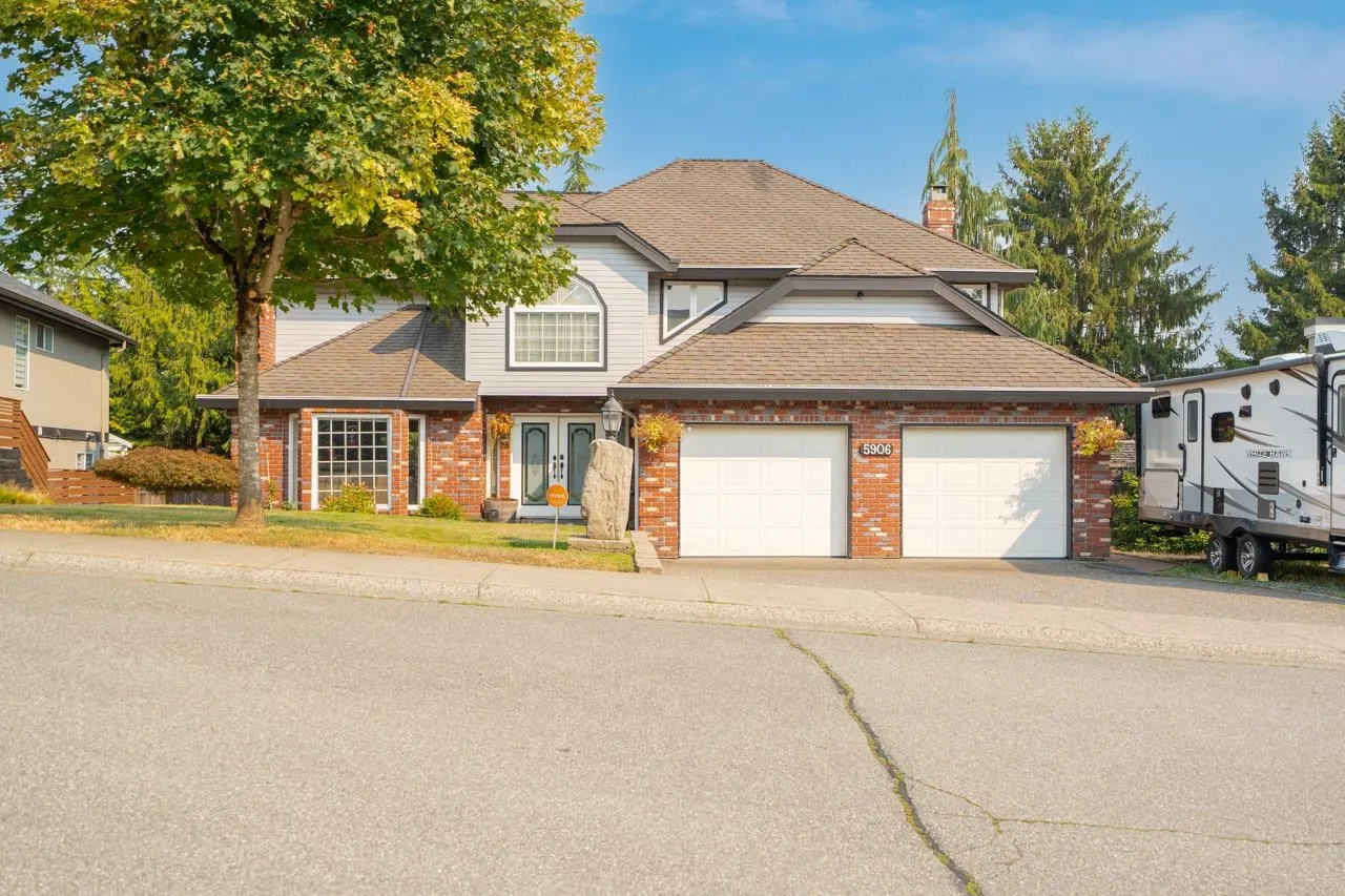 5906 190a Street