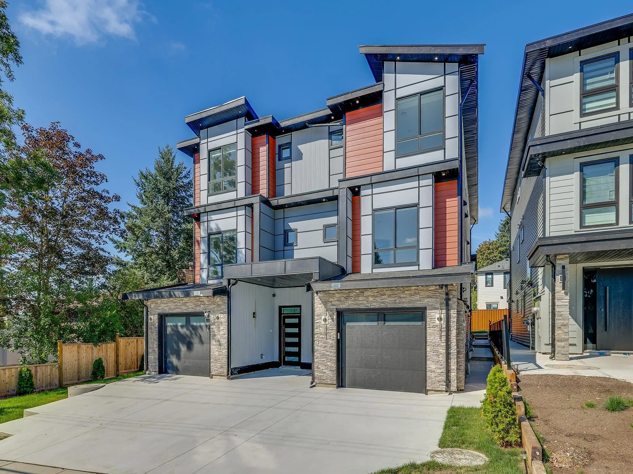 5737 172 Street #102