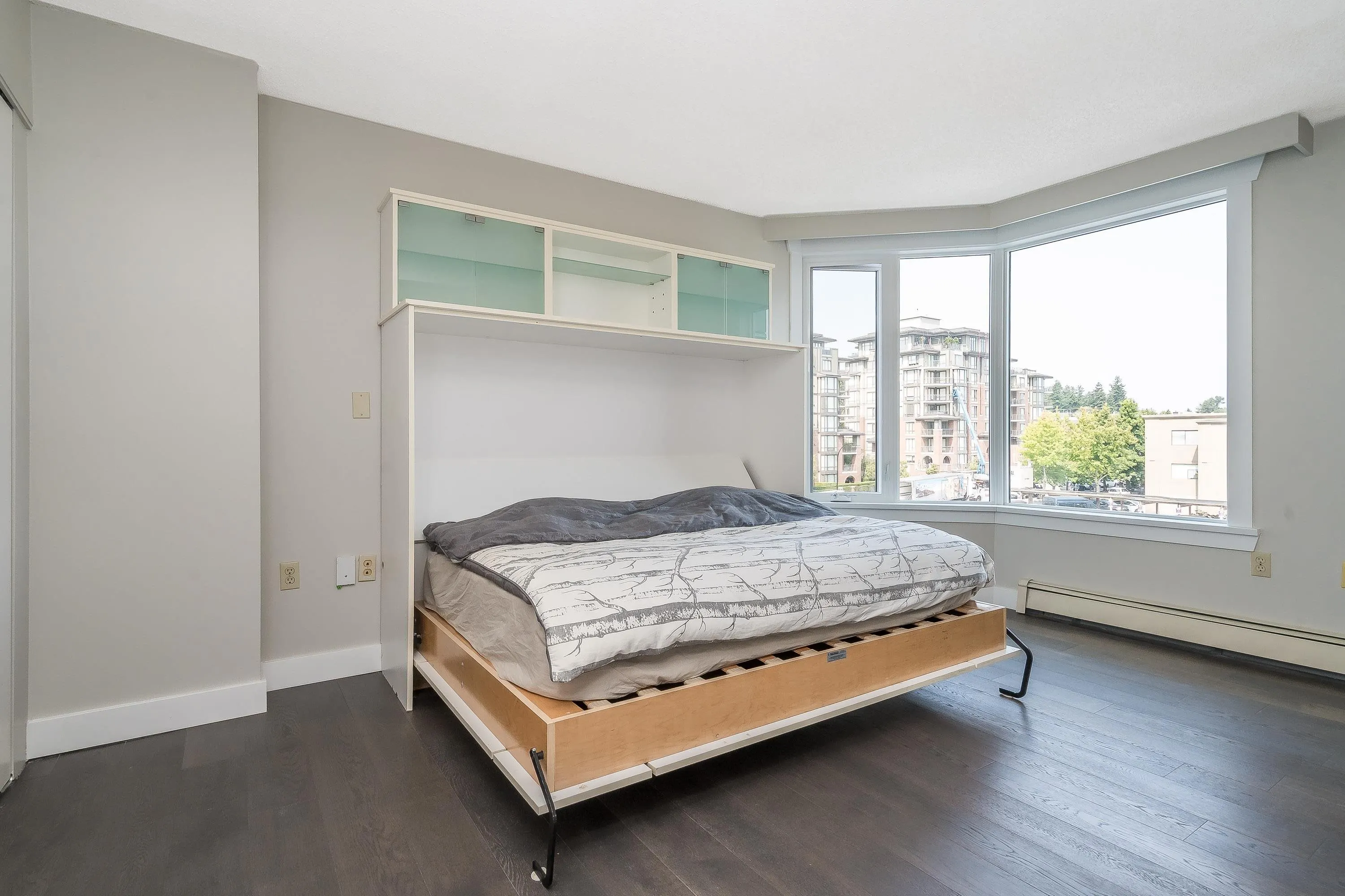15111 Russell Avenue #412